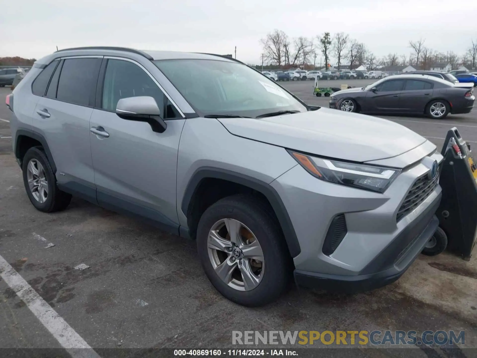 6 Photograph of a damaged car 2T3RWRFV4PW178867 TOYOTA RAV4 HYBRID 2023