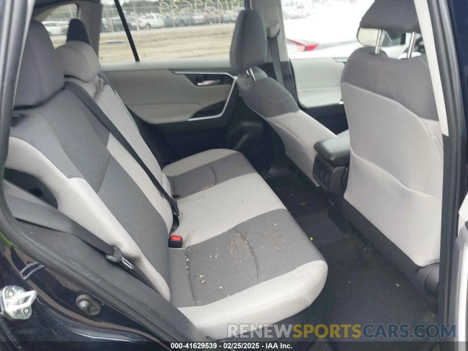 8 Photograph of a damaged car 2T3RWRFV8PW181044 TOYOTA RAV4 HYBRID 2023