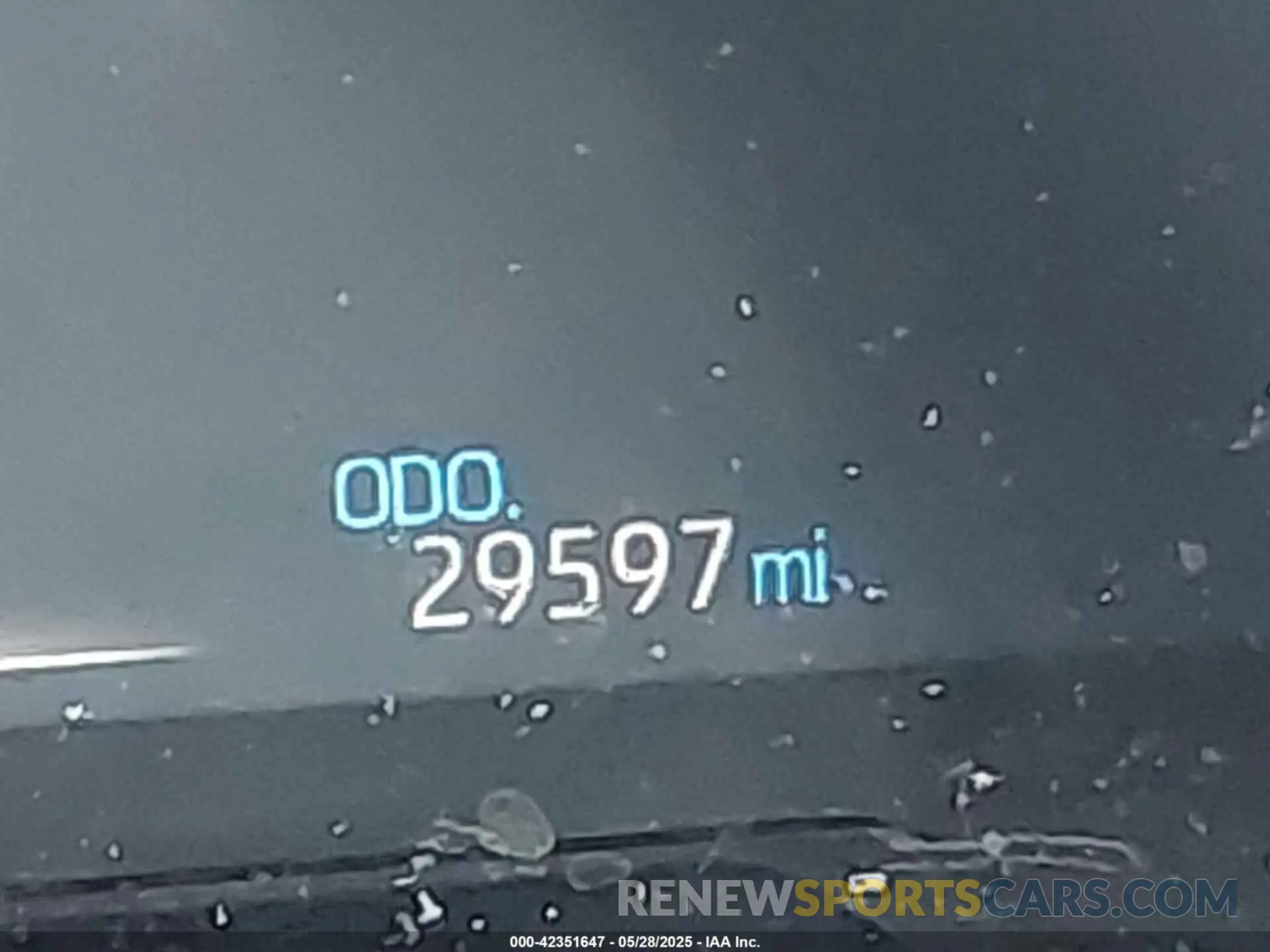 11 Photograph of a damaged car 2T3RWRFV8PW182145 TOYOTA RAV4 HYBRID 2023