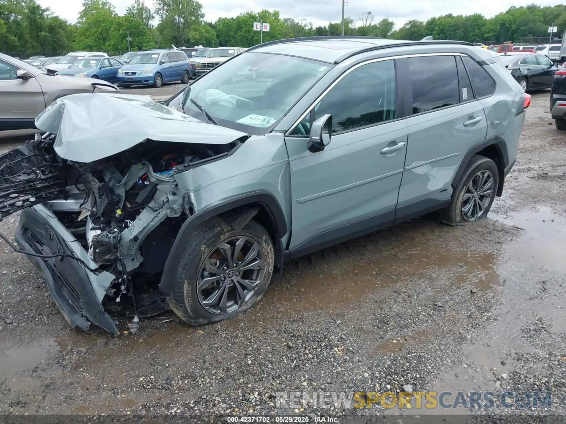 2 Photograph of a damaged car 4T3B6RFV1PU120135 TOYOTA RAV4 HYBRID 2023