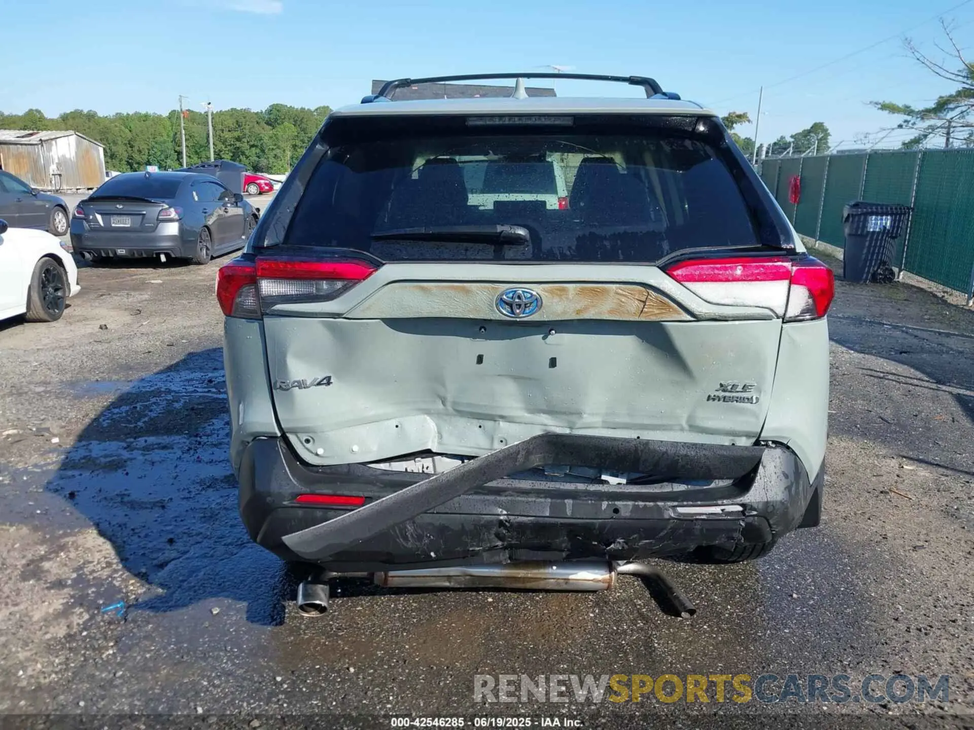 16 Photograph of a damaged car 4T3B6RFV2PU109578 TOYOTA RAV4 HYBRID 2023