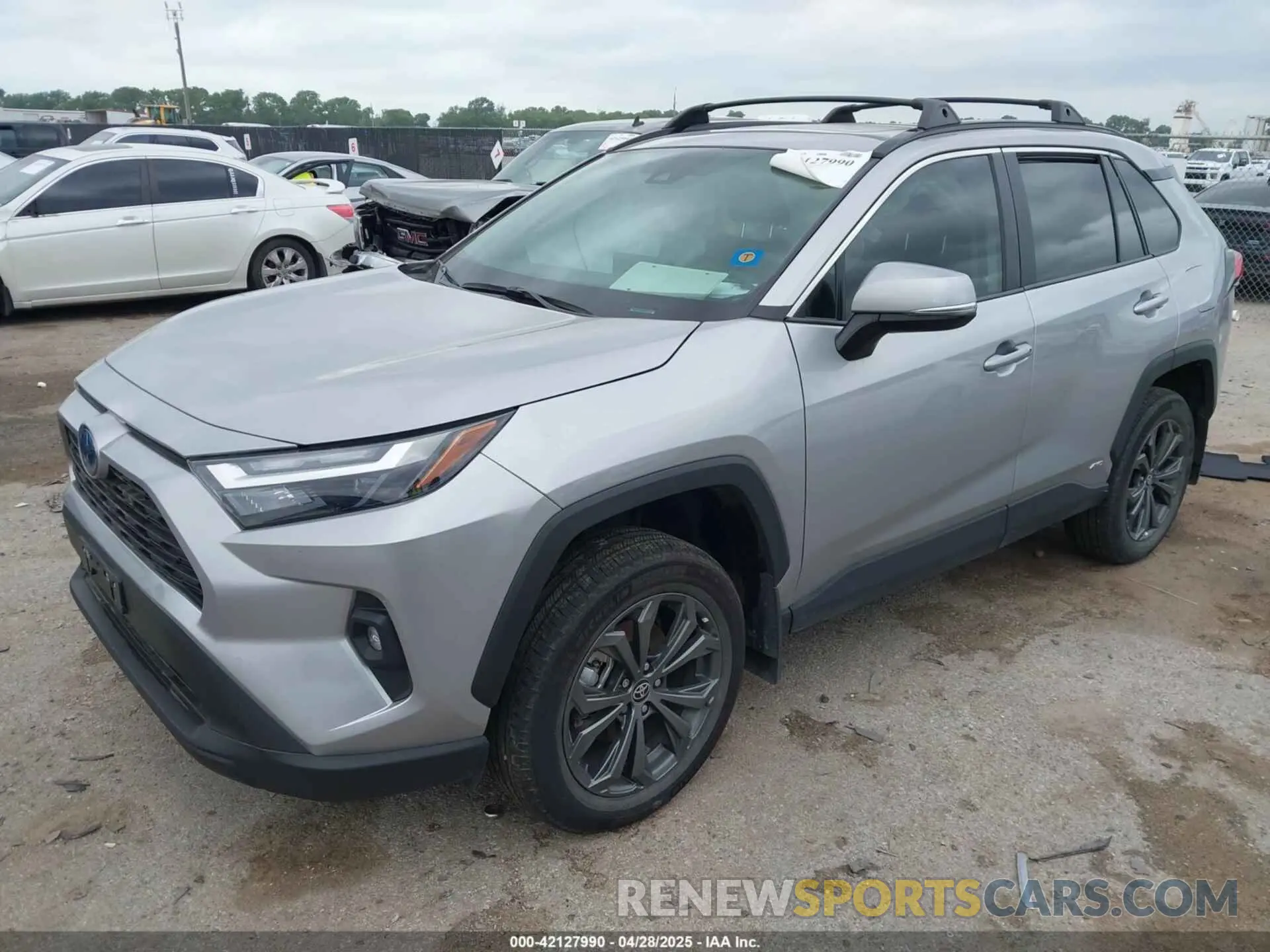 2 Photograph of a damaged car 4T3B6RFV2PU138031 TOYOTA RAV4 HYBRID 2023
