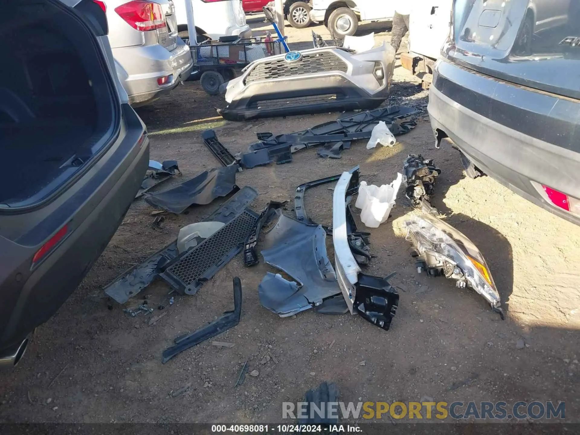 12 Photograph of a damaged car 4T3B6RFV4PU135826 TOYOTA RAV4 HYBRID 2023
