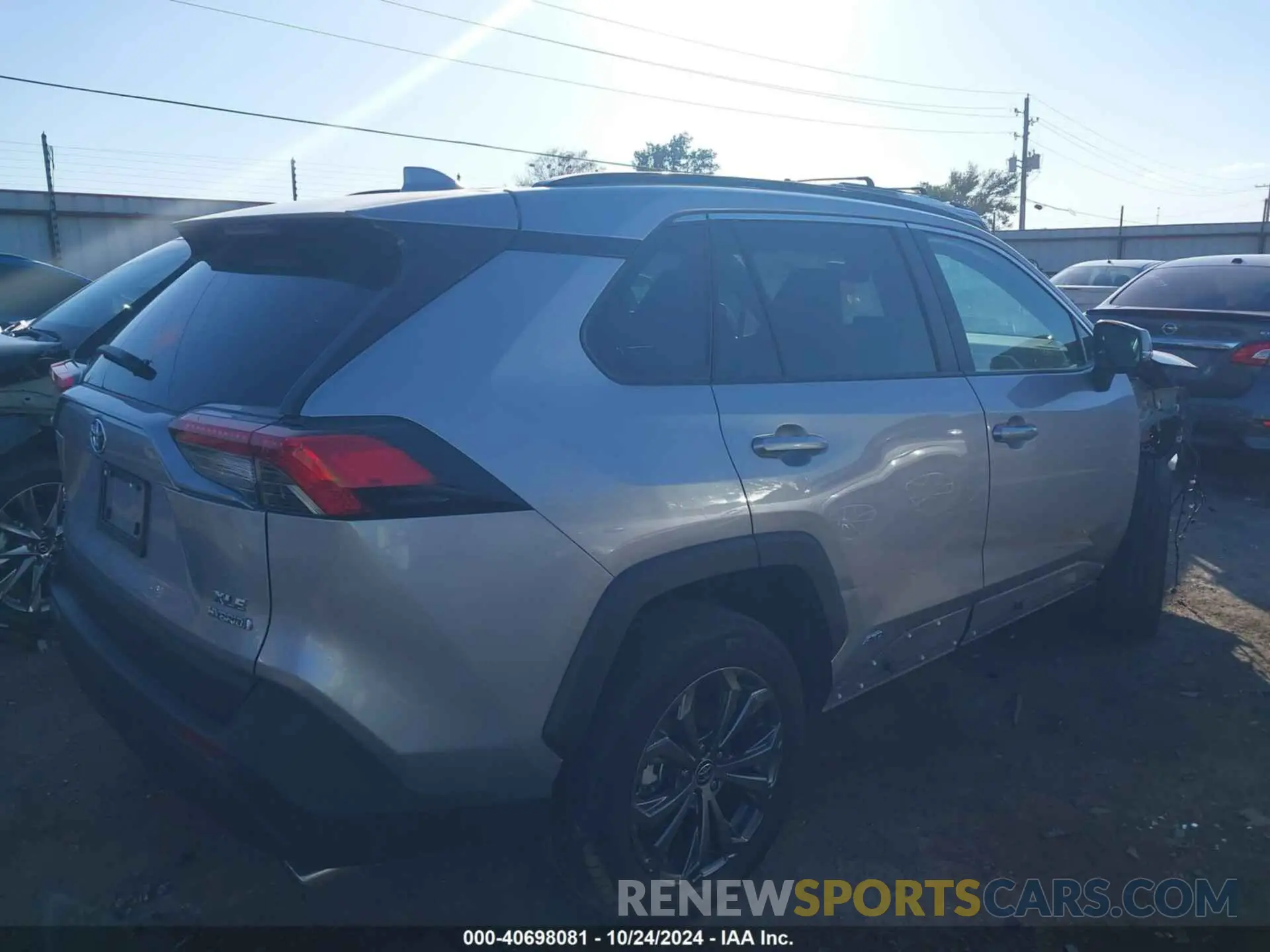 4 Photograph of a damaged car 4T3B6RFV4PU135826 TOYOTA RAV4 HYBRID 2023