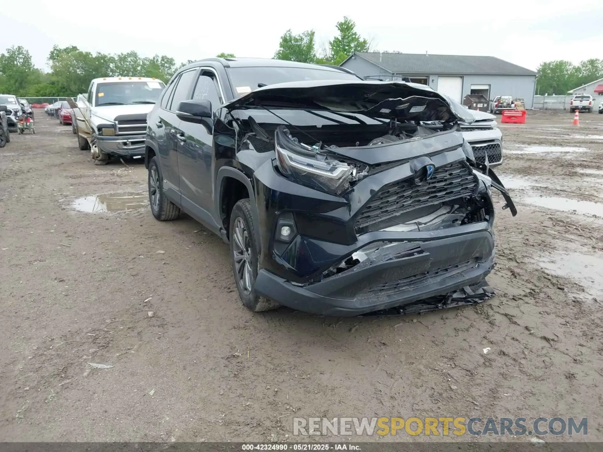 1 Photograph of a damaged car 4T3B6RFV6PU126643 TOYOTA RAV4 HYBRID 2023