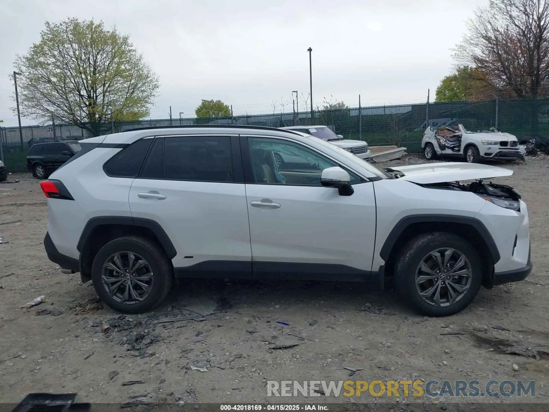 14 Photograph of a damaged car 4T3D6RFV2PU107693 TOYOTA RAV4 HYBRID 2023