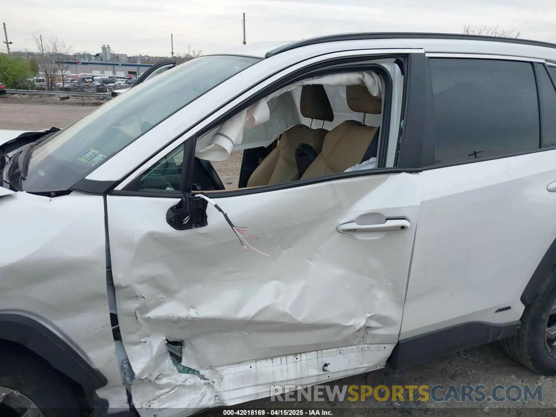 6 Photograph of a damaged car 4T3D6RFV2PU107693 TOYOTA RAV4 HYBRID 2023