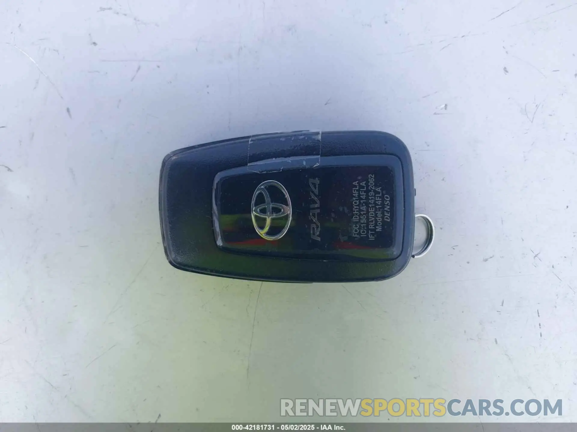 11 Photograph of a damaged car 4T3E6RFV0PU138218 TOYOTA RAV4 HYBRID 2023