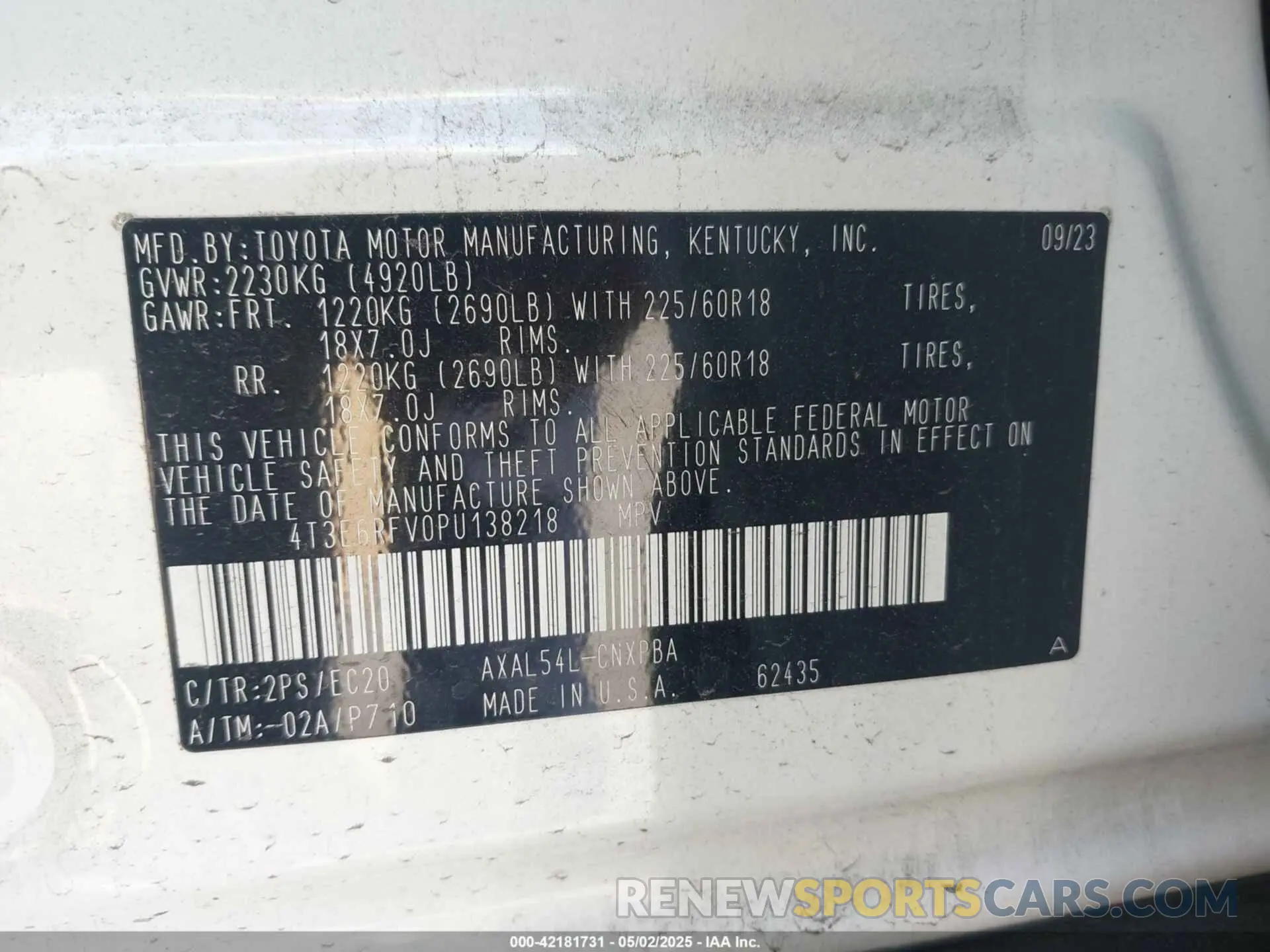9 Photograph of a damaged car 4T3E6RFV0PU138218 TOYOTA RAV4 HYBRID 2023