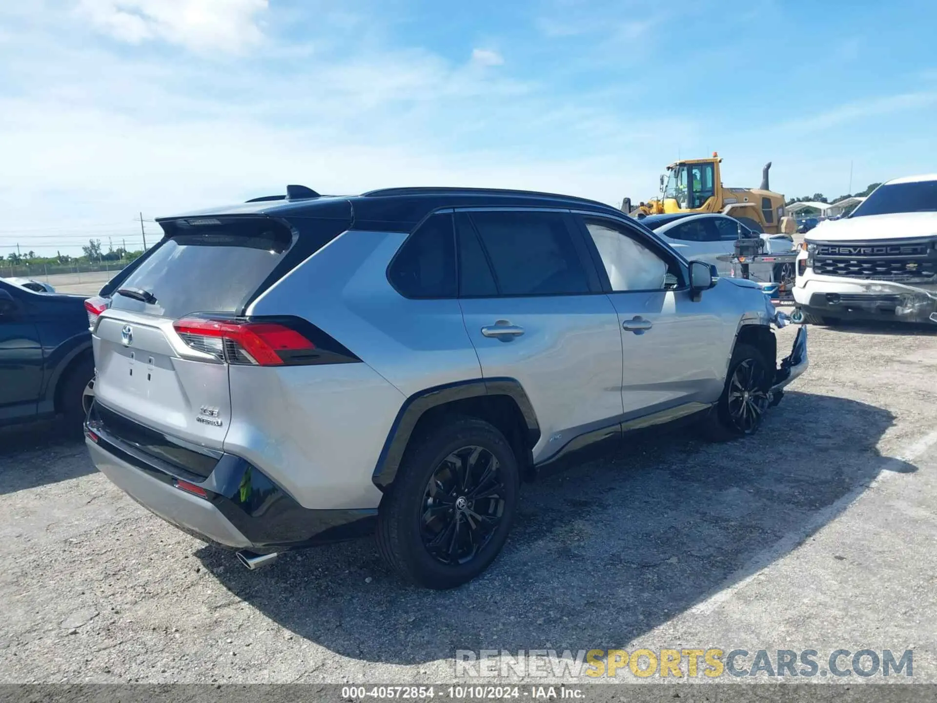 4 Photograph of a damaged car 4T3E6RFV1PU114574 TOYOTA RAV4 HYBRID 2023