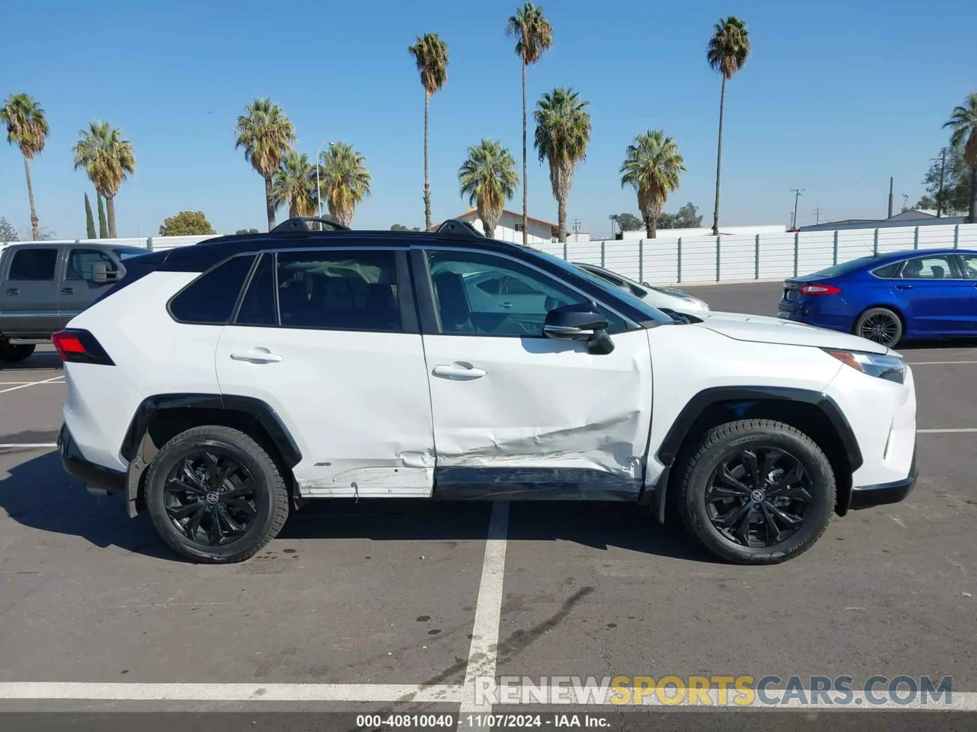 13 Photograph of a damaged car 4T3E6RFV1PU136316 TOYOTA RAV4 HYBRID 2023