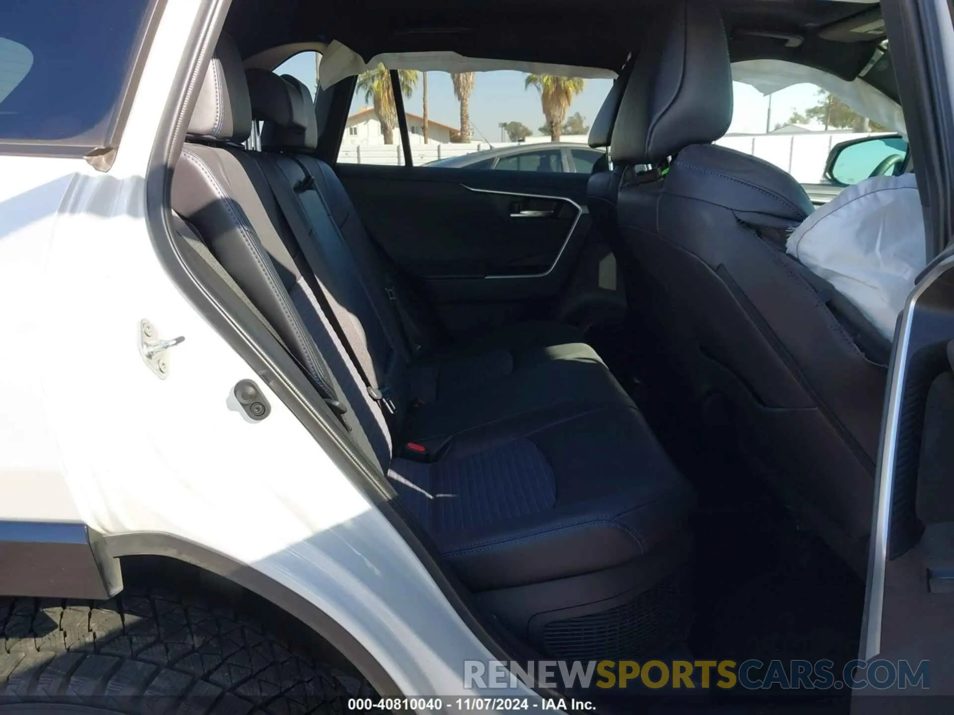 8 Photograph of a damaged car 4T3E6RFV1PU136316 TOYOTA RAV4 HYBRID 2023