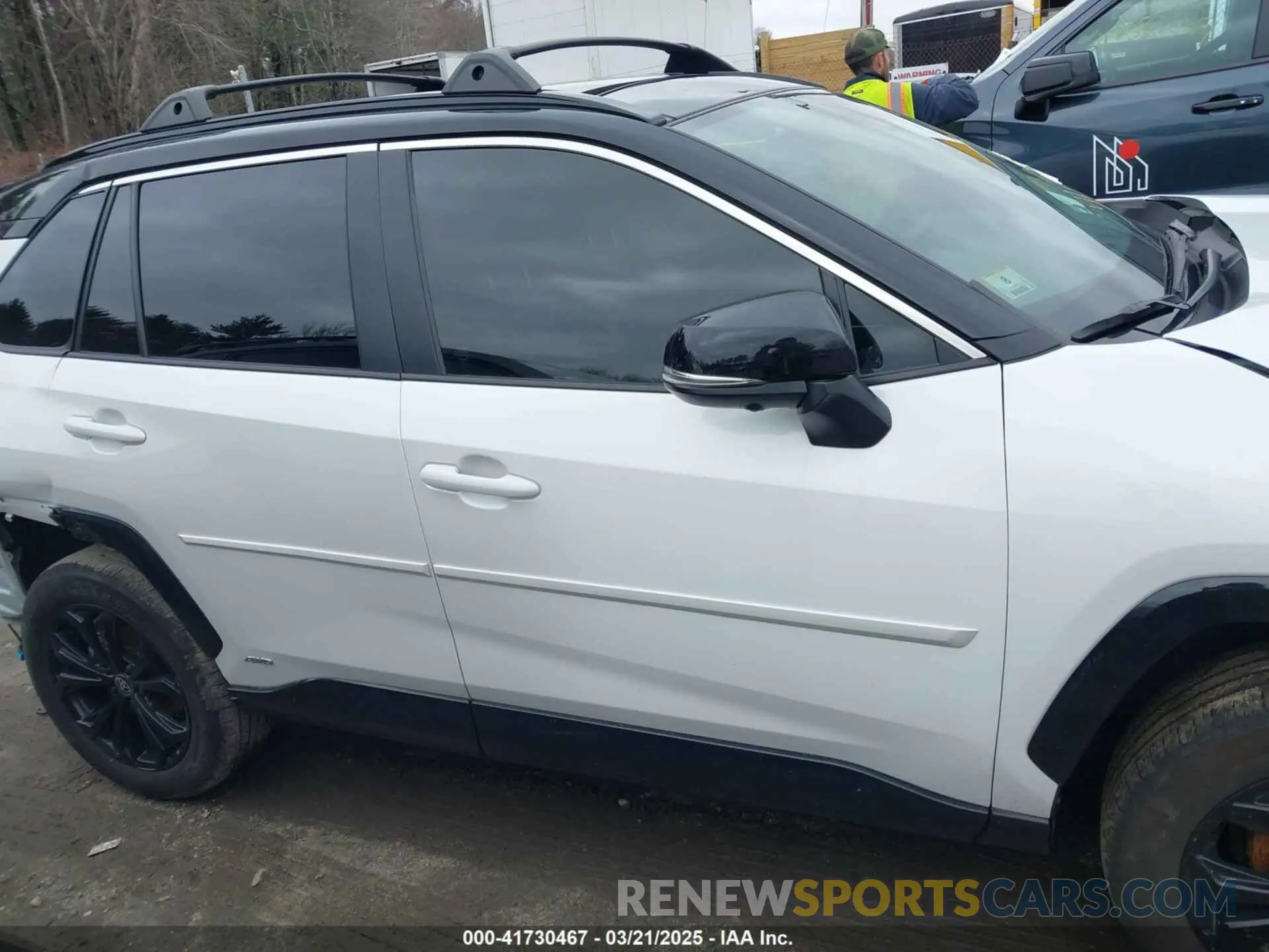 14 Photograph of a damaged car 4T3E6RFV3PU129786 TOYOTA RAV4 HYBRID 2023