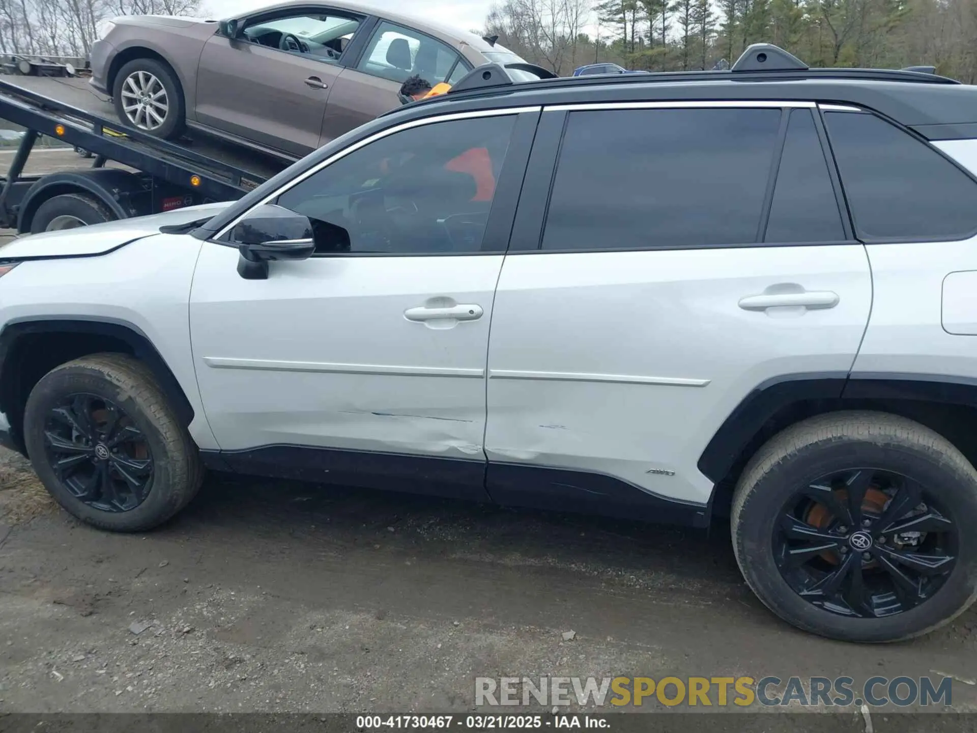 15 Photograph of a damaged car 4T3E6RFV3PU129786 TOYOTA RAV4 HYBRID 2023
