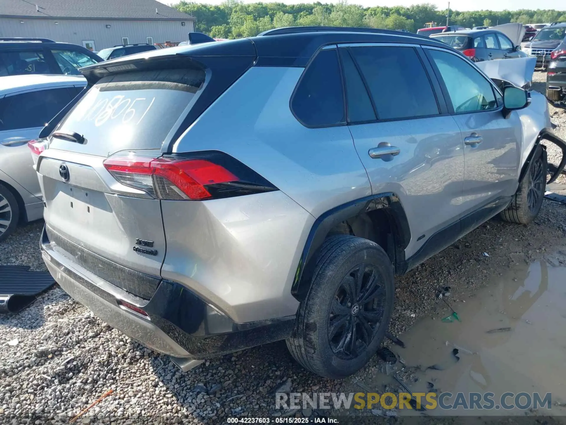 4 Photograph of a damaged car 4T3E6RFV5PU108051 TOYOTA RAV4 HYBRID 2023