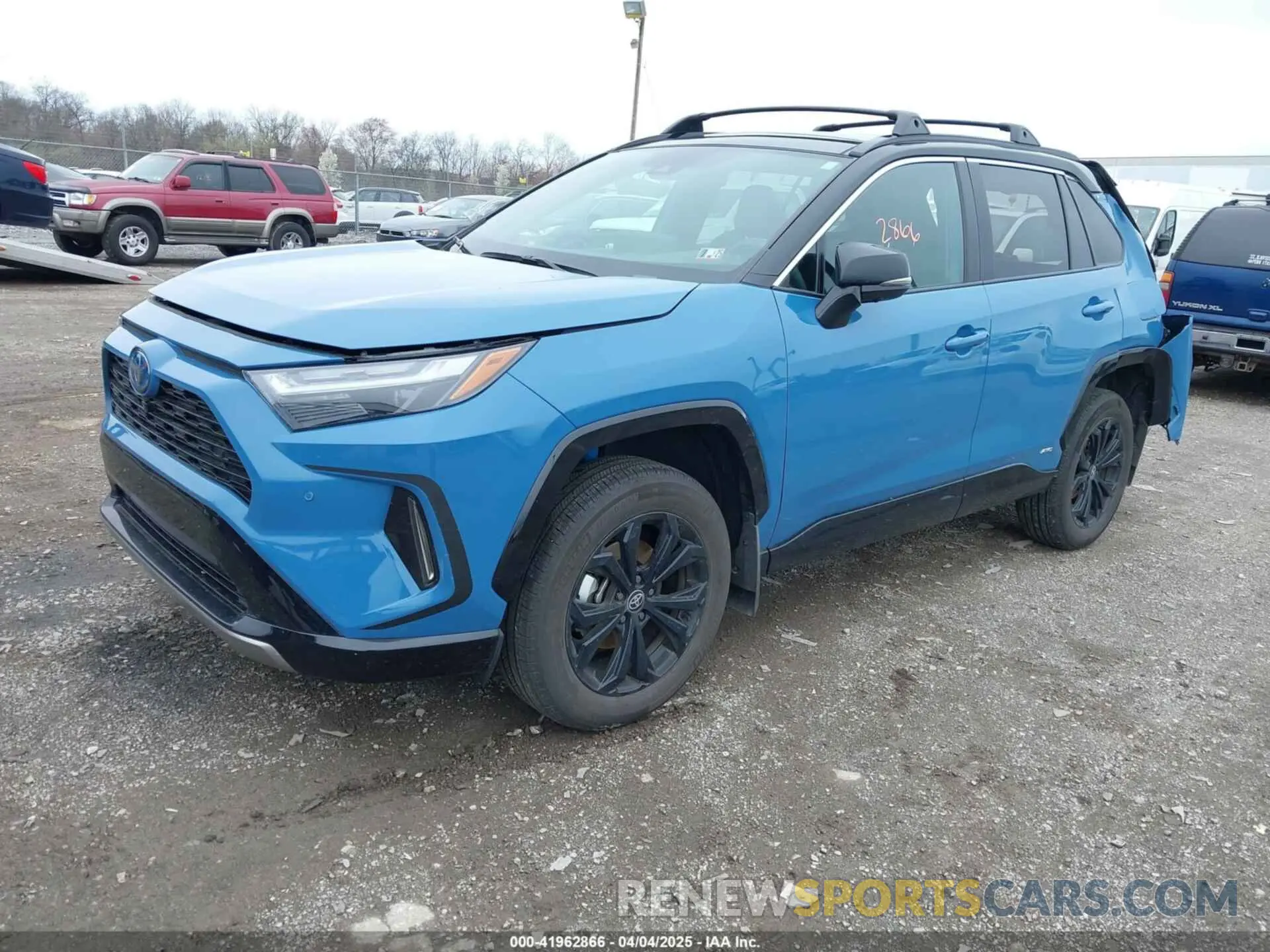 2 Photograph of a damaged car 4T3E6RFV7PU128463 TOYOTA RAV4 HYBRID 2023