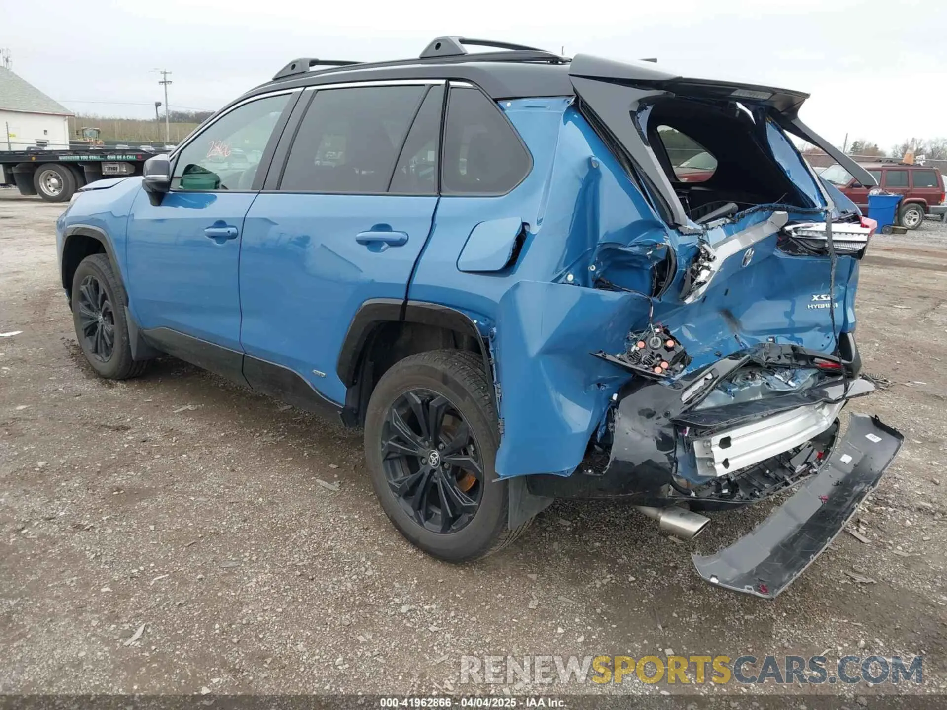 3 Photograph of a damaged car 4T3E6RFV7PU128463 TOYOTA RAV4 HYBRID 2023