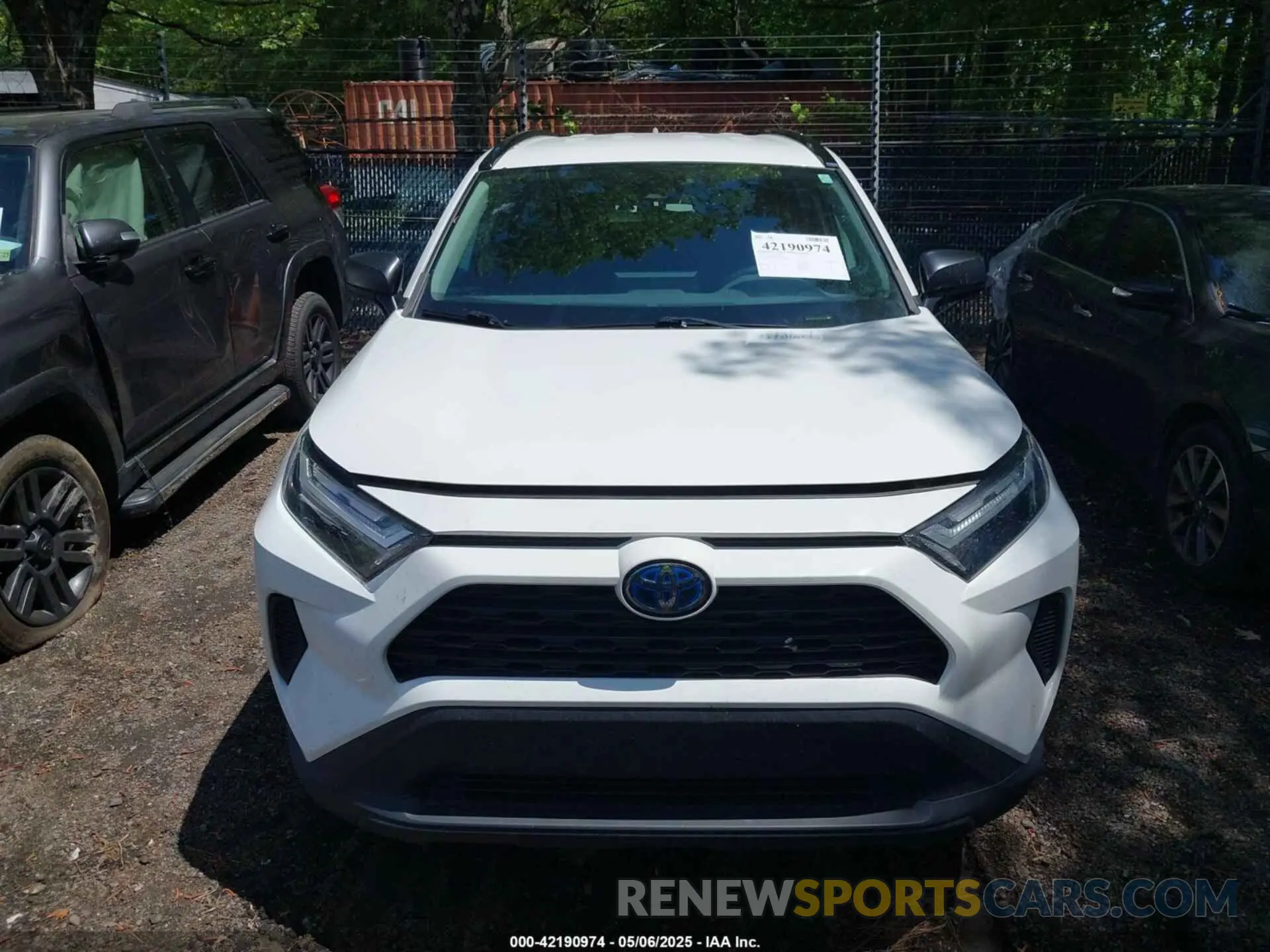 12 Photograph of a damaged car 4T3LWRFV6PU087654 TOYOTA RAV4 HYBRID 2023