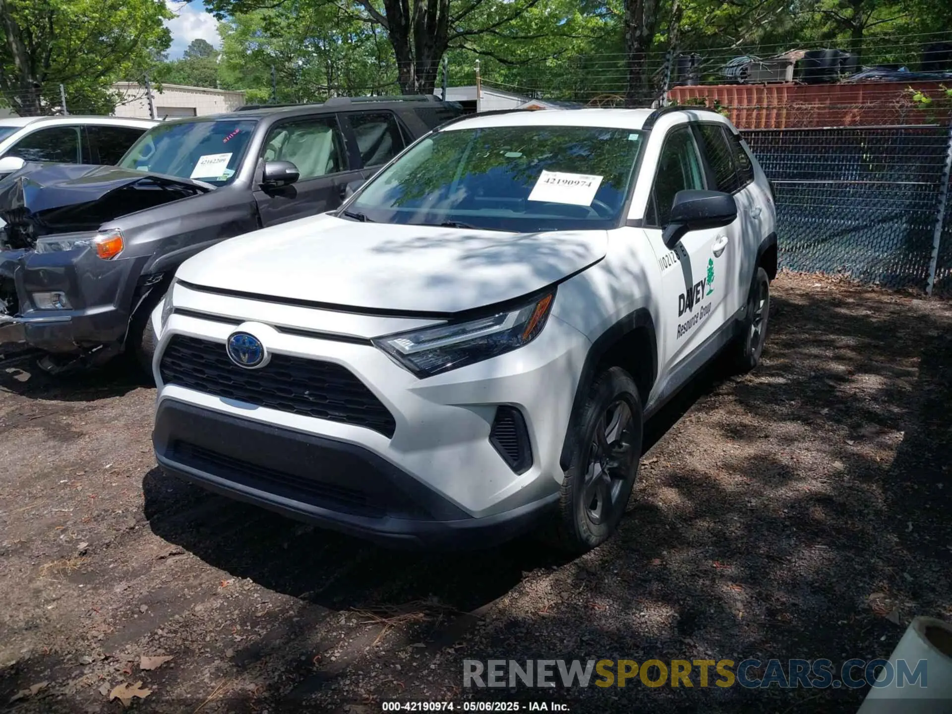 2 Photograph of a damaged car 4T3LWRFV6PU087654 TOYOTA RAV4 HYBRID 2023