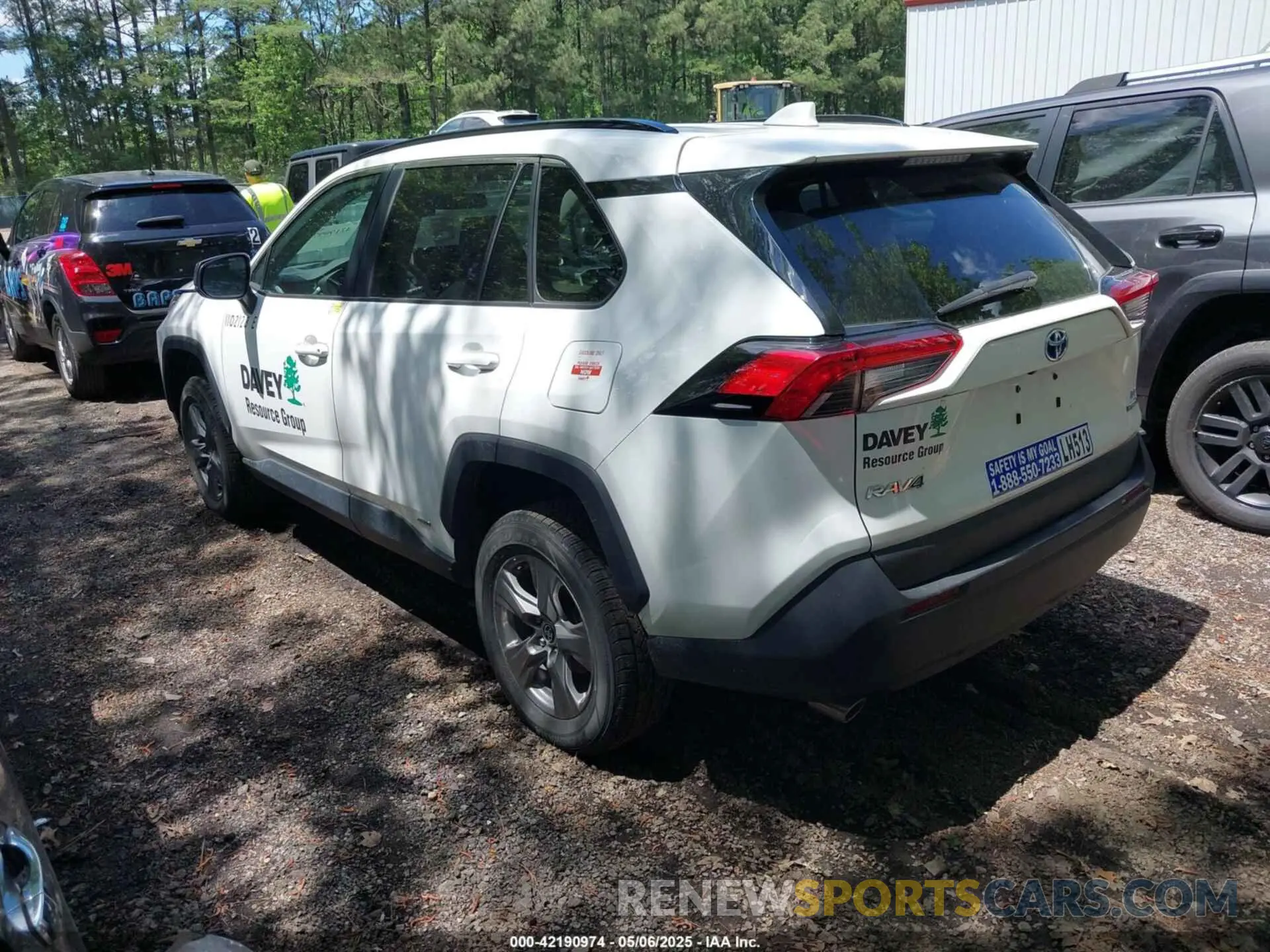 3 Photograph of a damaged car 4T3LWRFV6PU087654 TOYOTA RAV4 HYBRID 2023