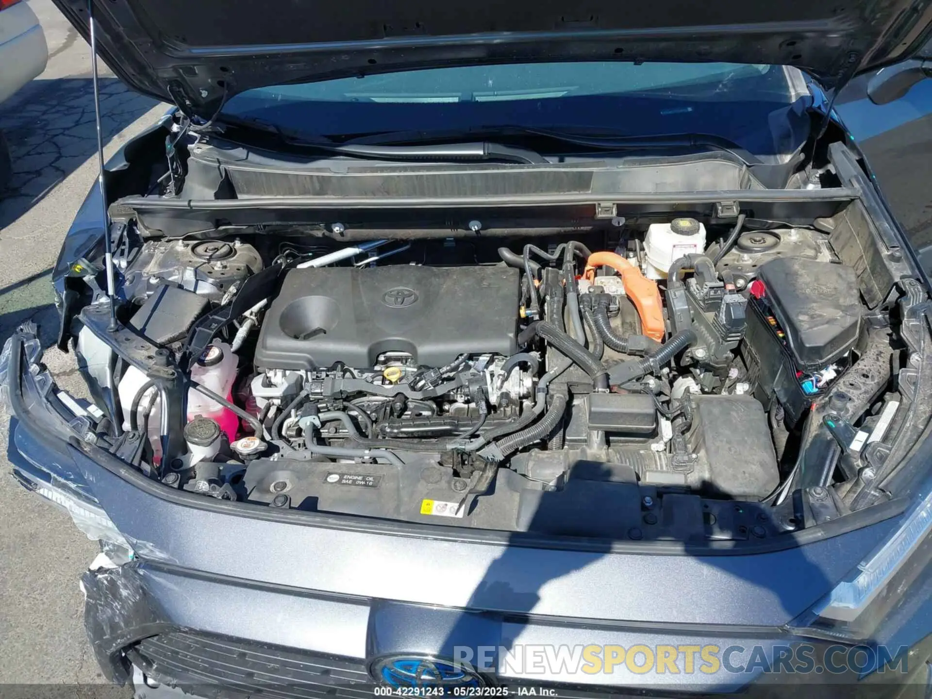 10 Photograph of a damaged car 4T3LWRFV8PU096260 TOYOTA RAV4 HYBRID 2023