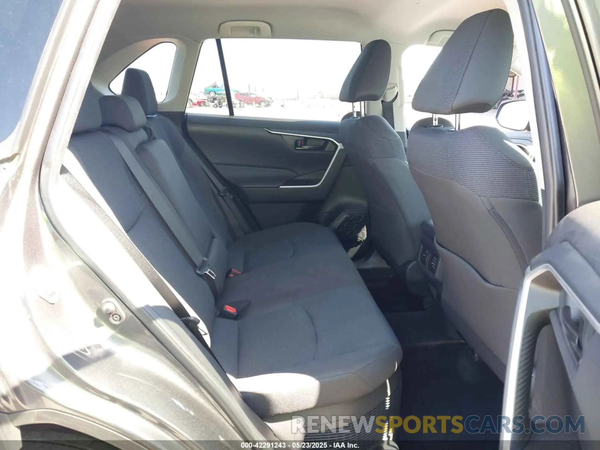8 Photograph of a damaged car 4T3LWRFV8PU096260 TOYOTA RAV4 HYBRID 2023