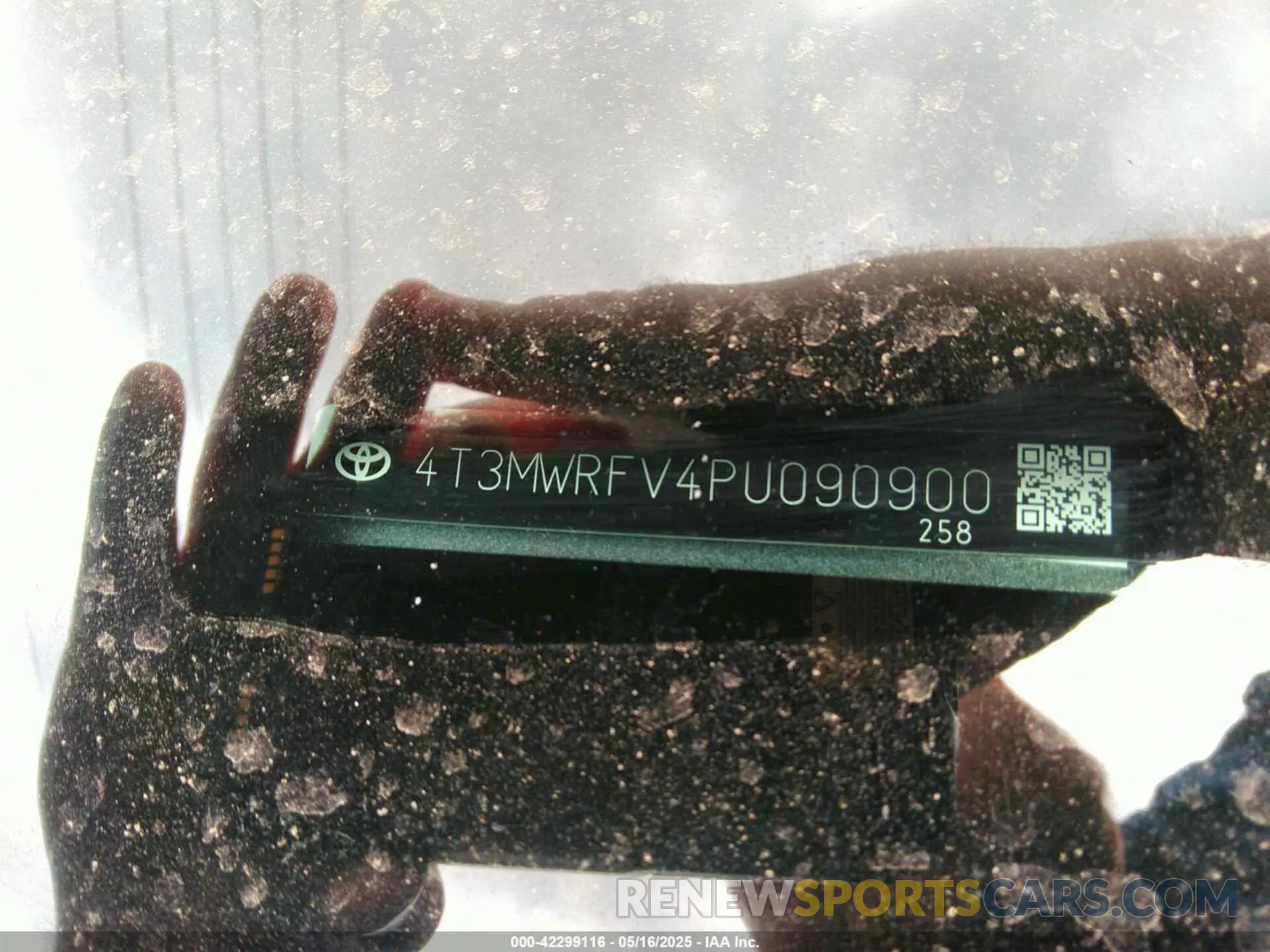 9 Photograph of a damaged car 4T3MWRFV4PU090900 TOYOTA RAV4 HYBRID 2023