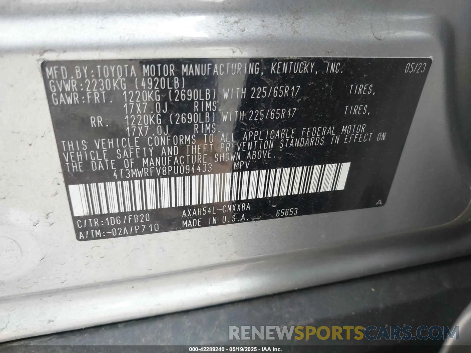 9 Photograph of a damaged car 4T3MWRFV8PU094433 TOYOTA RAV4 HYBRID 2023