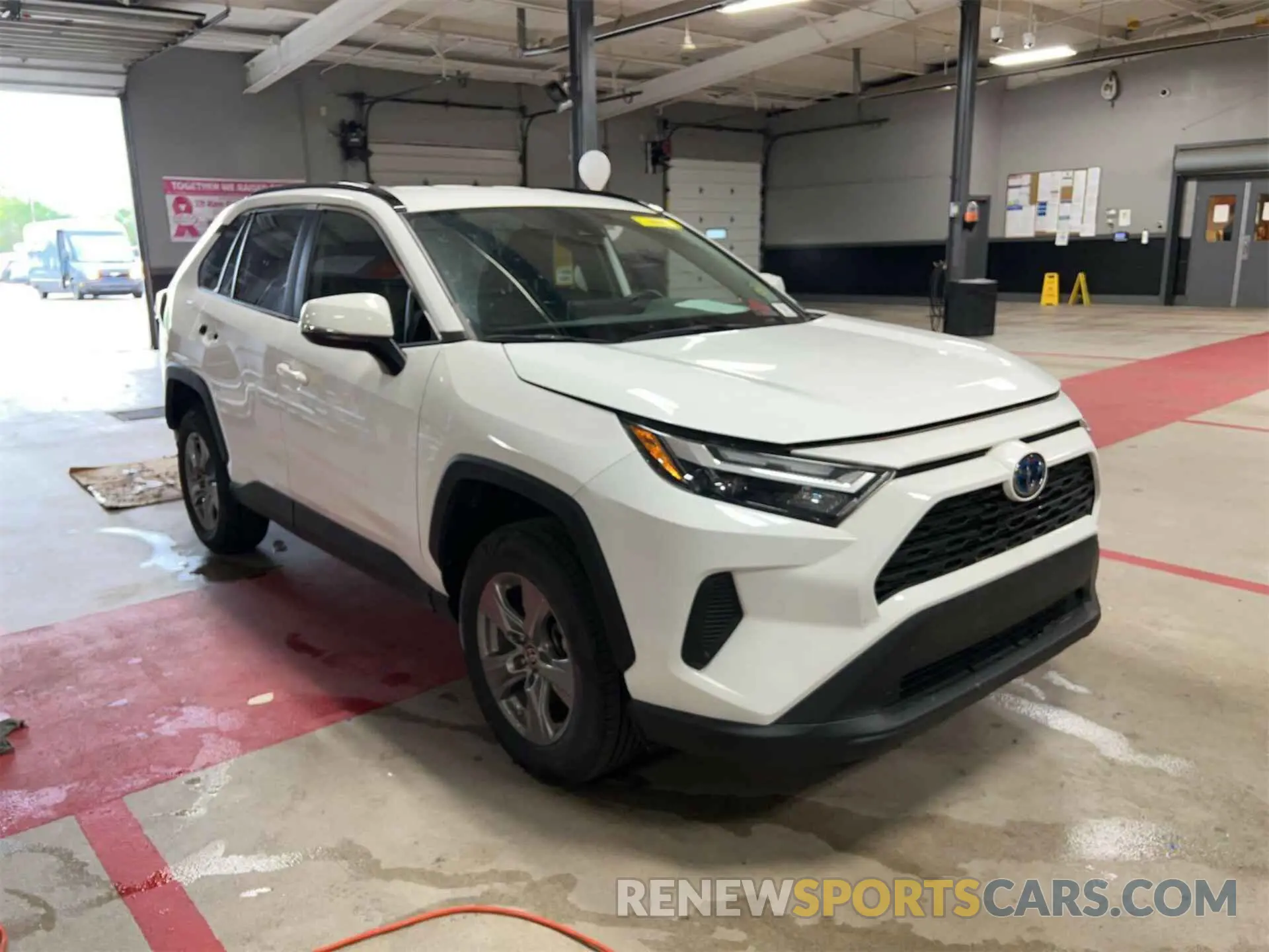 1 Photograph of a damaged car 4T3MWRFVXPU092232 TOYOTA RAV4 HYBRID 2023