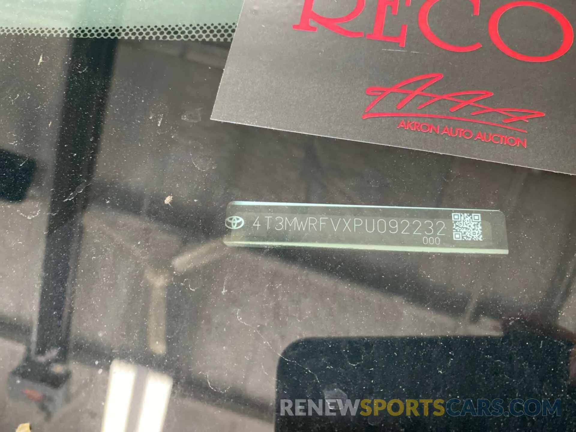 10 Photograph of a damaged car 4T3MWRFVXPU092232 TOYOTA RAV4 HYBRID 2023