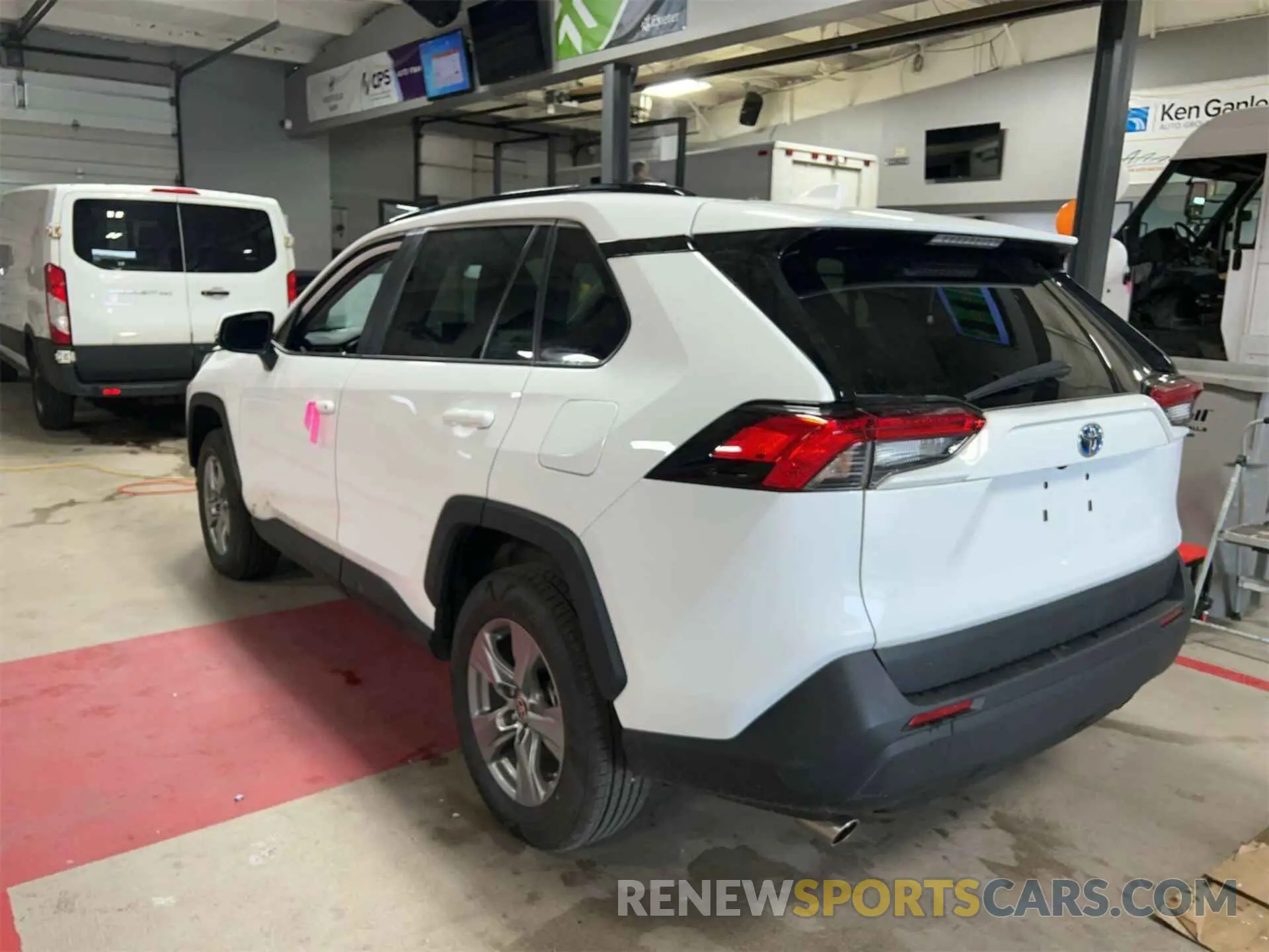 14 Photograph of a damaged car 4T3MWRFVXPU092232 TOYOTA RAV4 HYBRID 2023