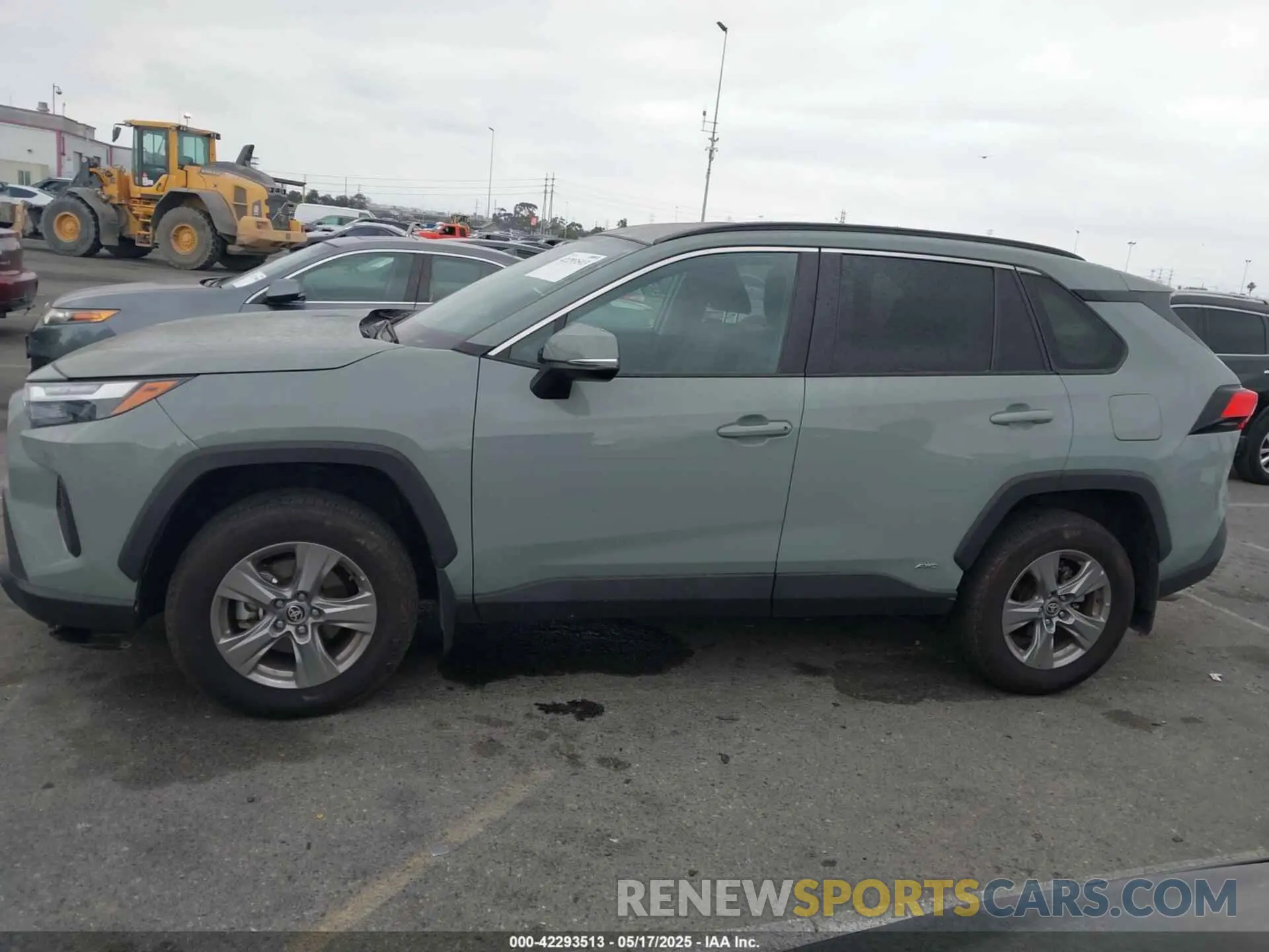14 Photograph of a damaged car 4T3RWRFV3PU082518 TOYOTA RAV4 HYBRID 2023