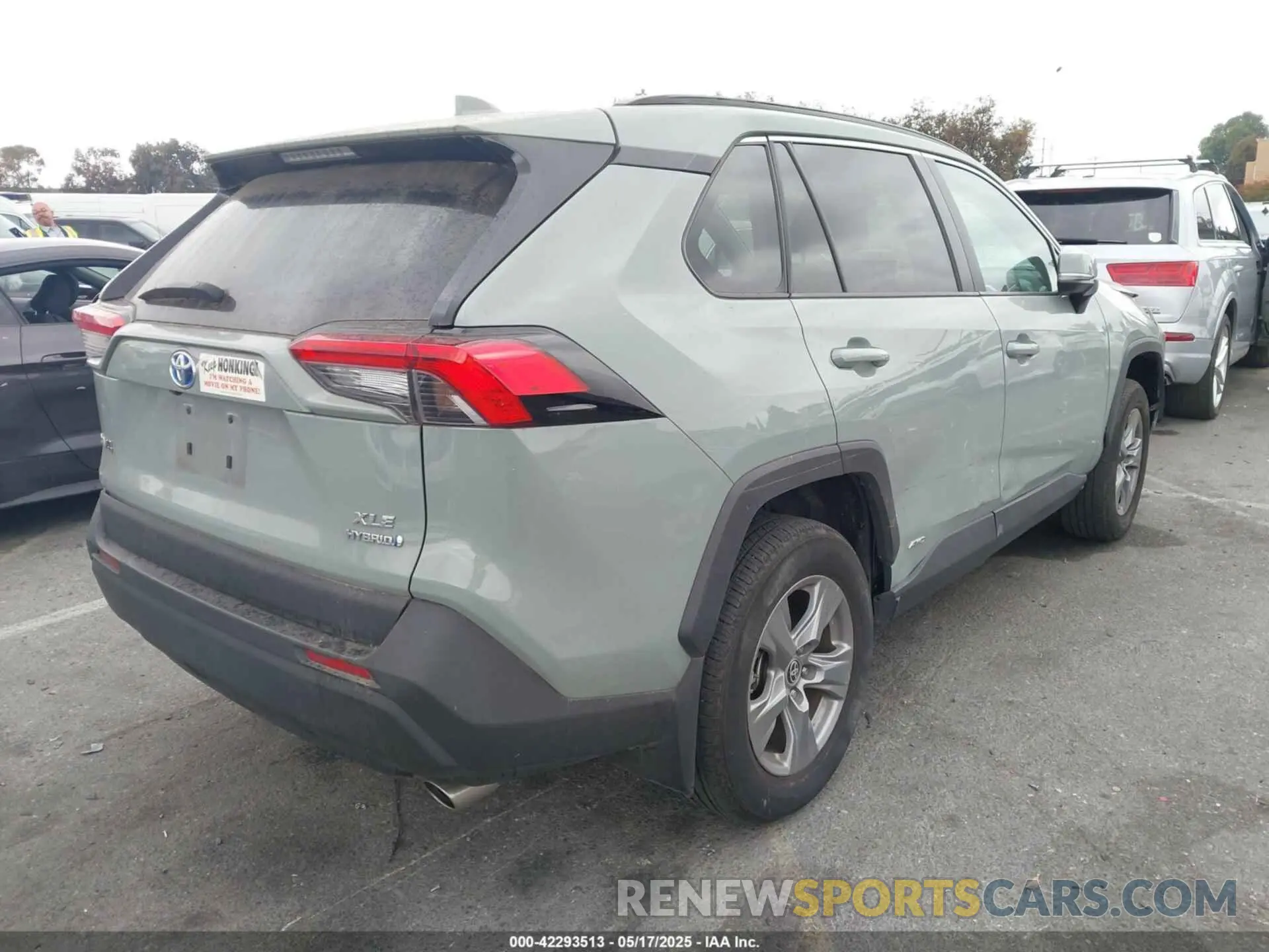 4 Photograph of a damaged car 4T3RWRFV3PU082518 TOYOTA RAV4 HYBRID 2023