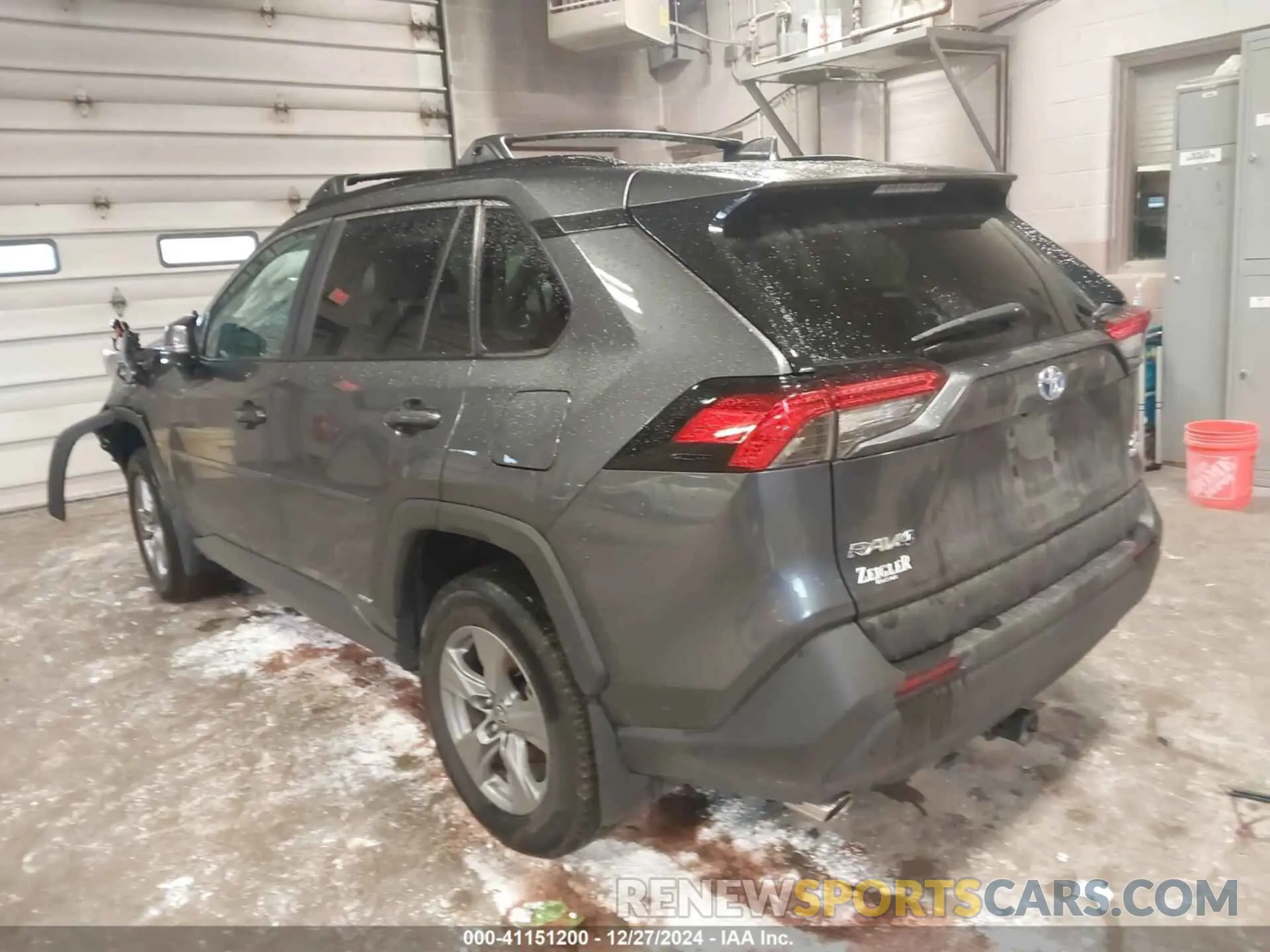 3 Photograph of a damaged car 4T3RWRFV9PU104599 TOYOTA RAV4 HYBRID 2023