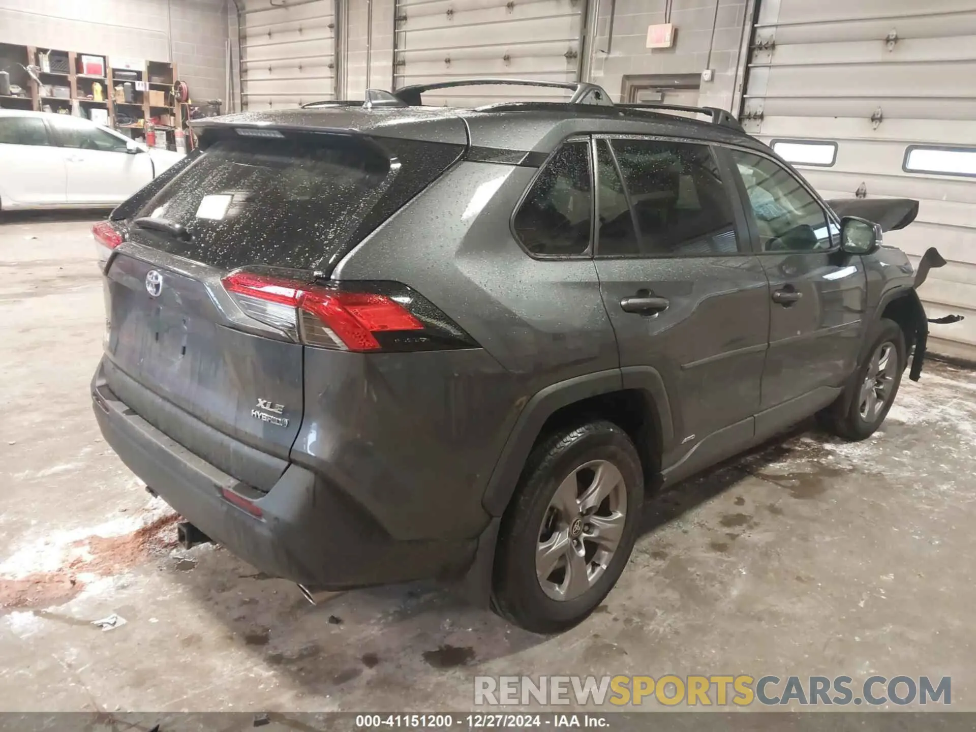 4 Photograph of a damaged car 4T3RWRFV9PU104599 TOYOTA RAV4 HYBRID 2023