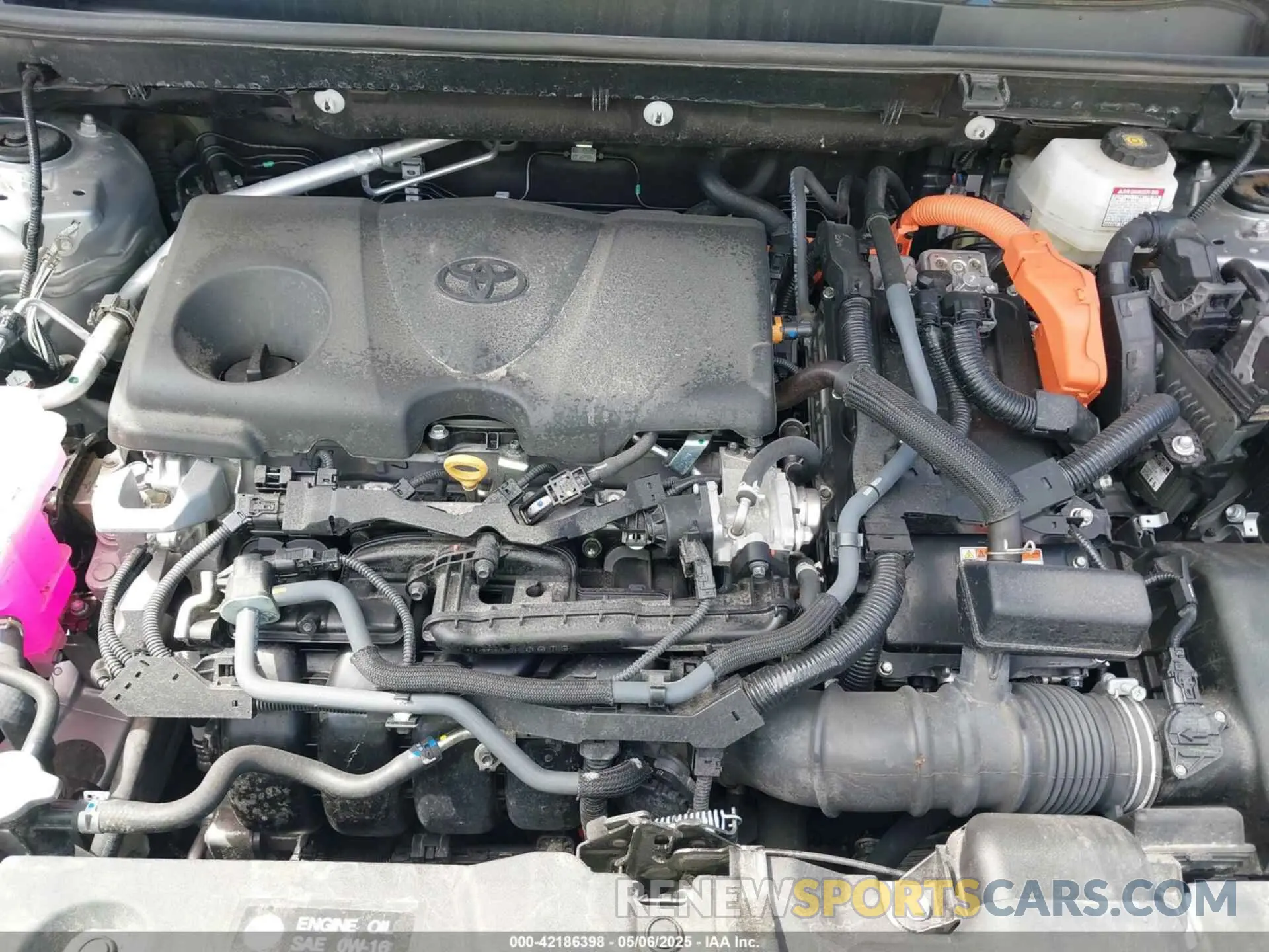 10 Photograph of a damaged car 4T3T6RFV1PU119314 TOYOTA RAV4 HYBRID 2023