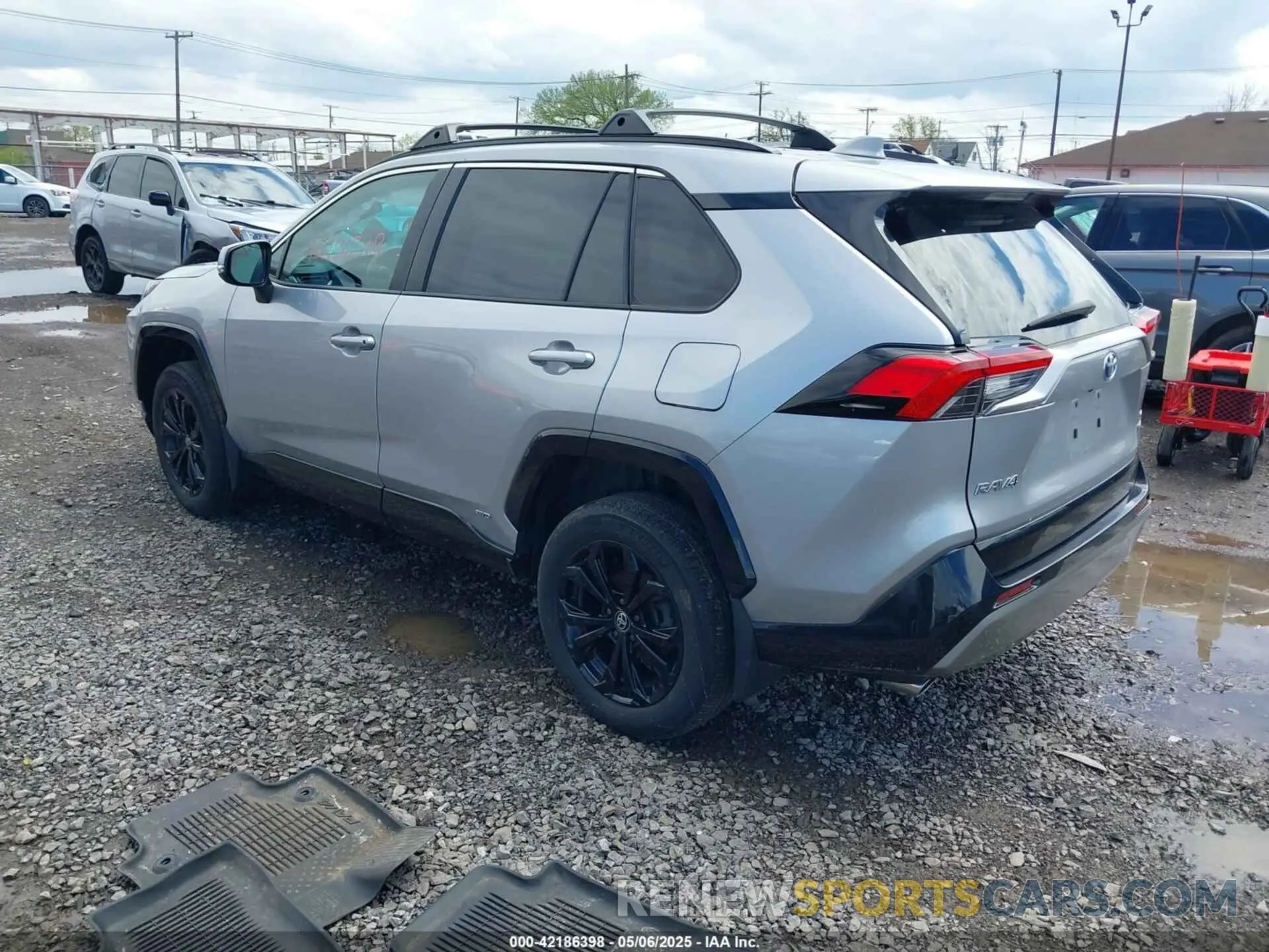 3 Photograph of a damaged car 4T3T6RFV1PU119314 TOYOTA RAV4 HYBRID 2023