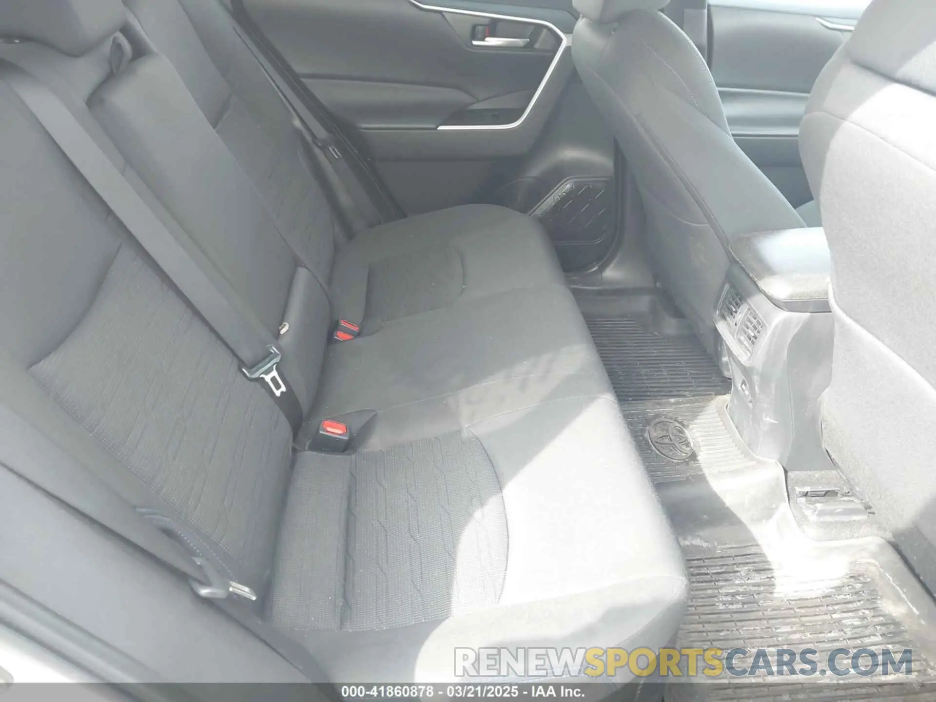 8 Photograph of a damaged car 4T3T6RFV4PU126323 TOYOTA RAV4 HYBRID 2023
