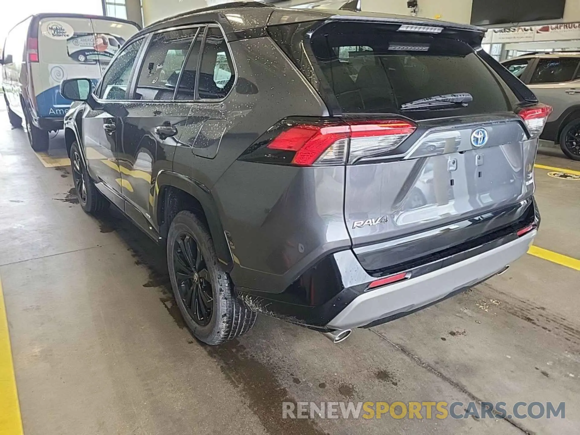 27 Photograph of a damaged car 4T3T6RFV9PU133364 TOYOTA RAV4 HYBRID 2023