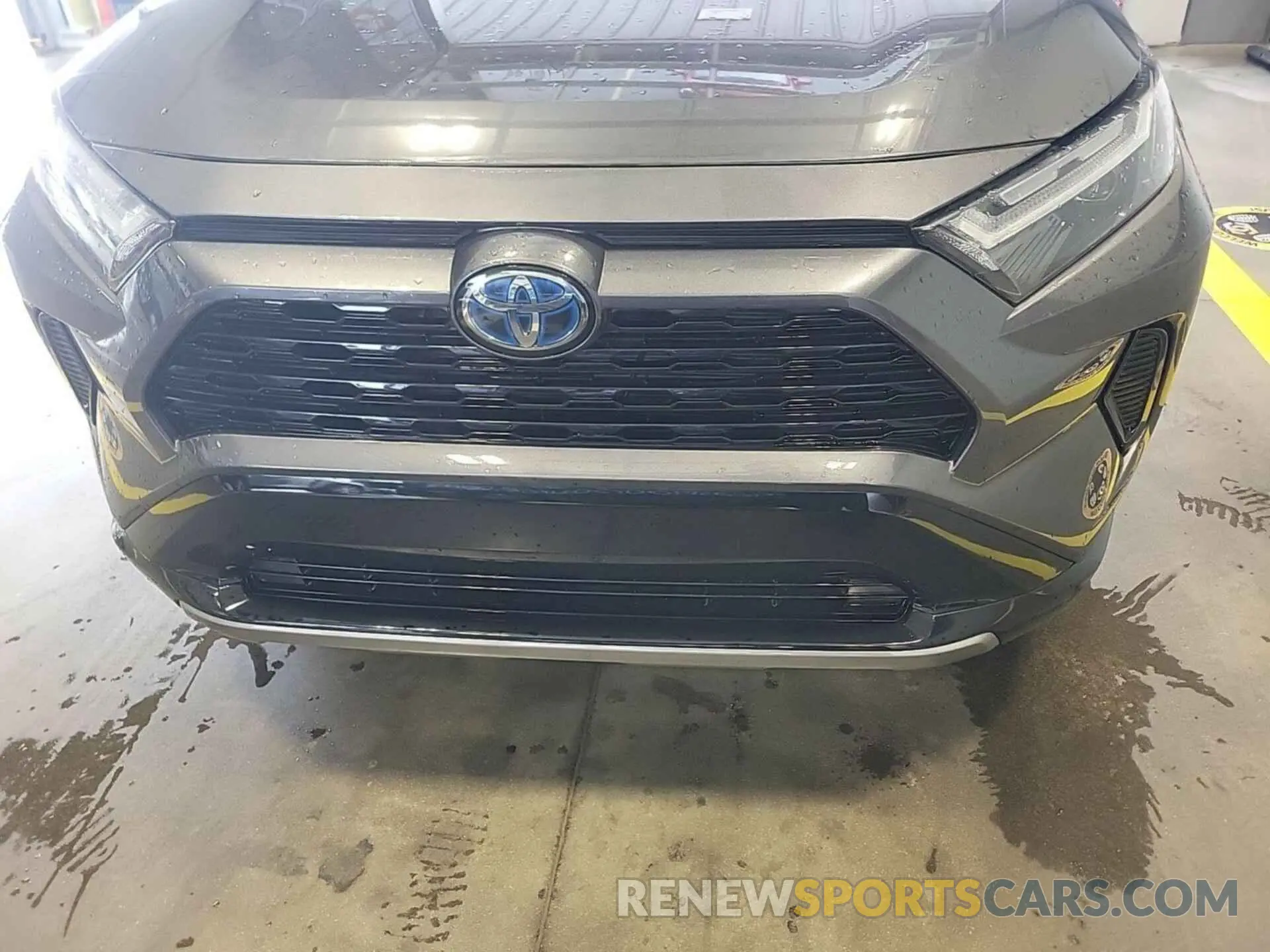 6 Photograph of a damaged car 4T3T6RFV9PU133364 TOYOTA RAV4 HYBRID 2023