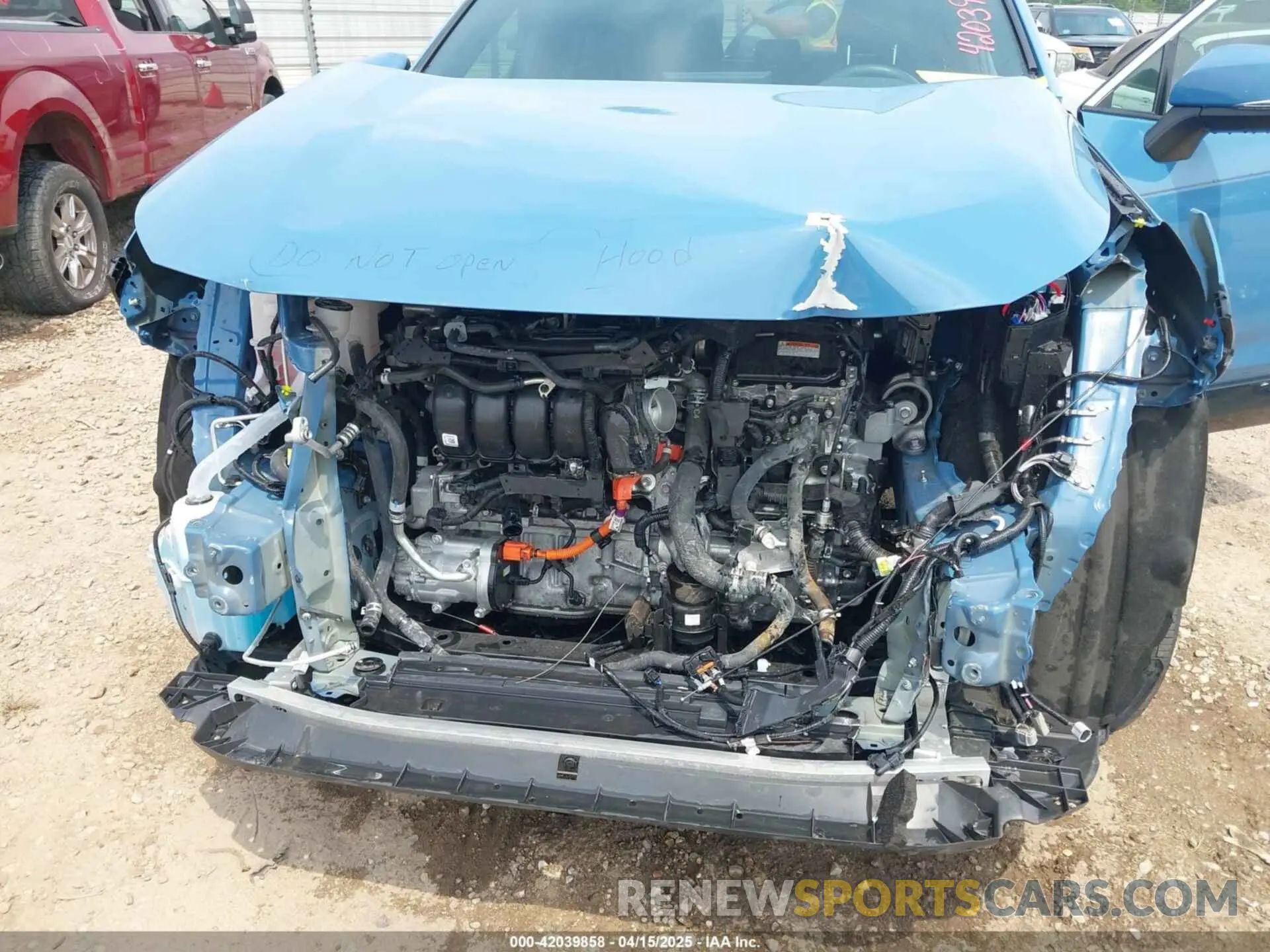 6 Photograph of a damaged car 4T3T6RFVXPU105783 TOYOTA RAV4 HYBRID 2023