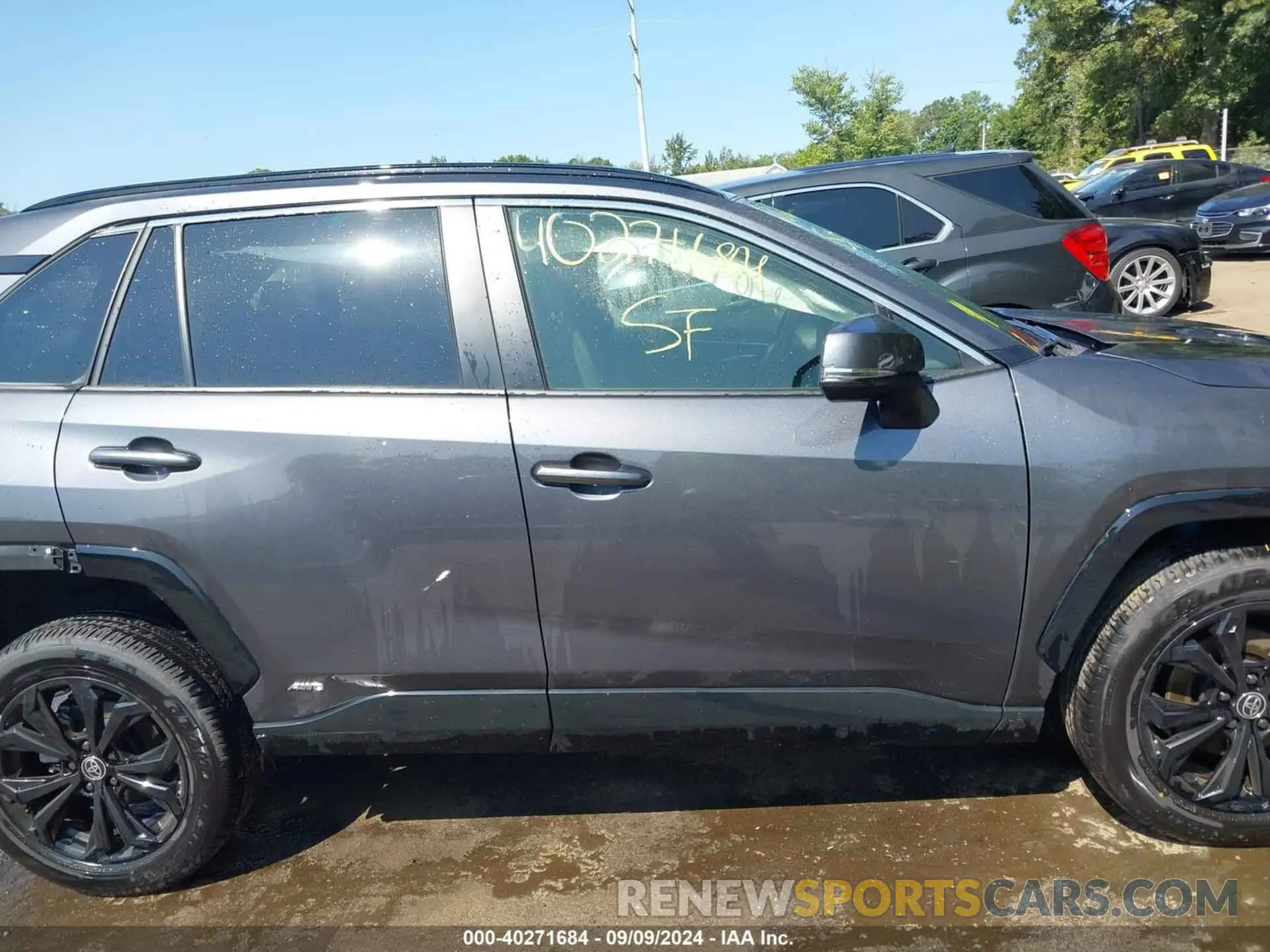 14 Photograph of a damaged car JTM16RFV5PD085043 TOYOTA RAV4 HYBRID 2023