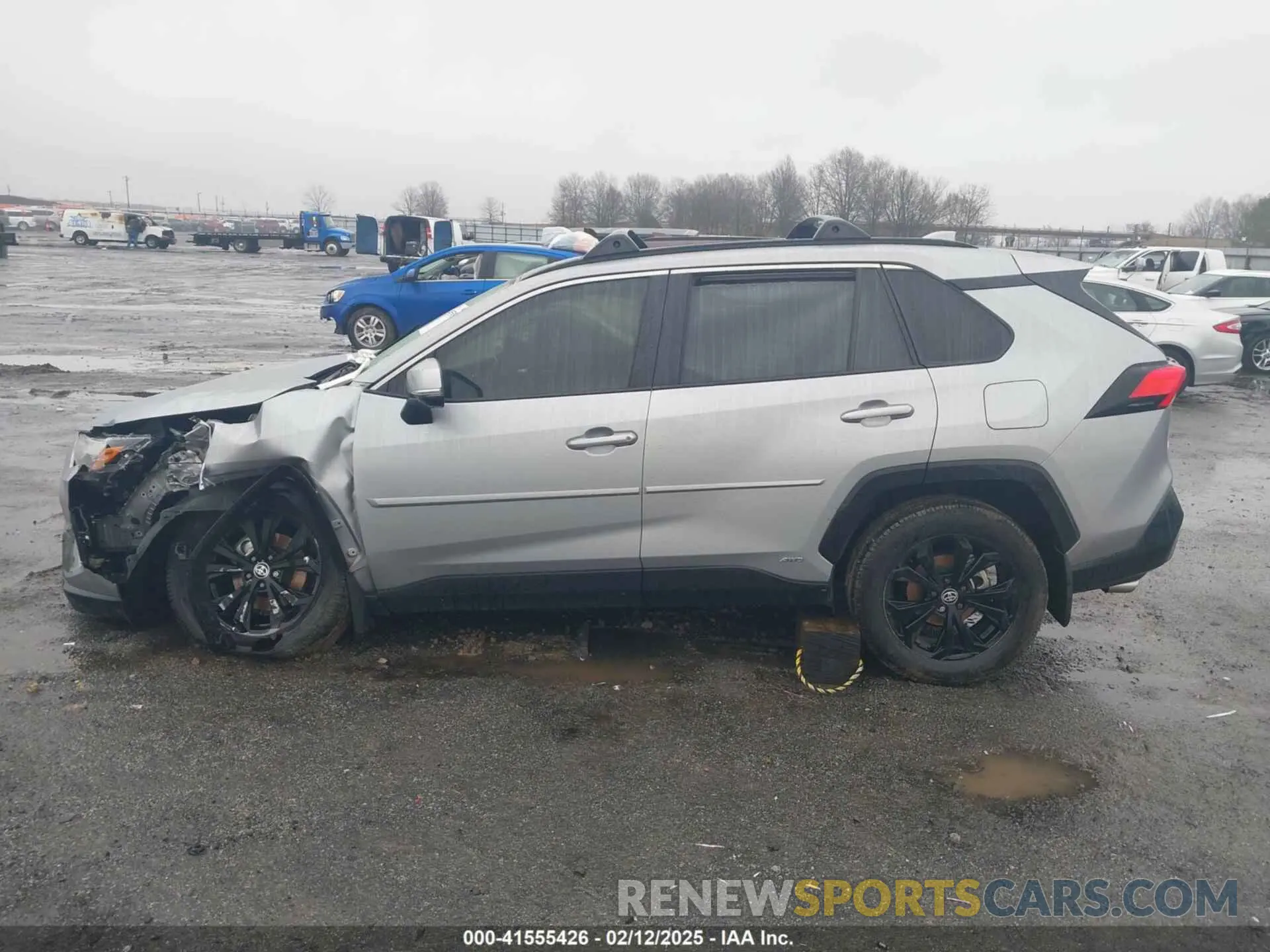 13 Photograph of a damaged car JTM16RFV8PD088745 TOYOTA RAV4 HYBRID 2023
