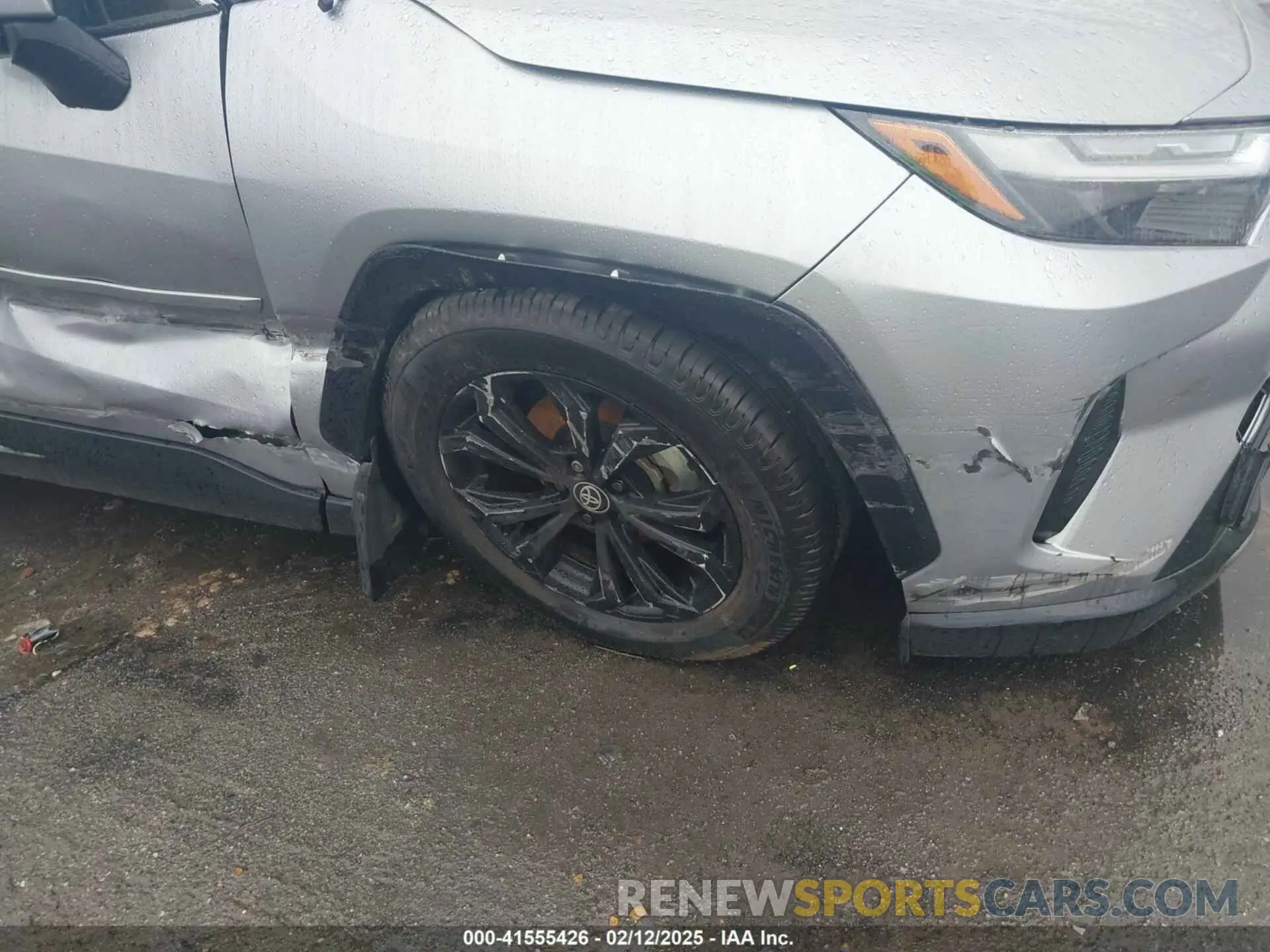17 Photograph of a damaged car JTM16RFV8PD088745 TOYOTA RAV4 HYBRID 2023
