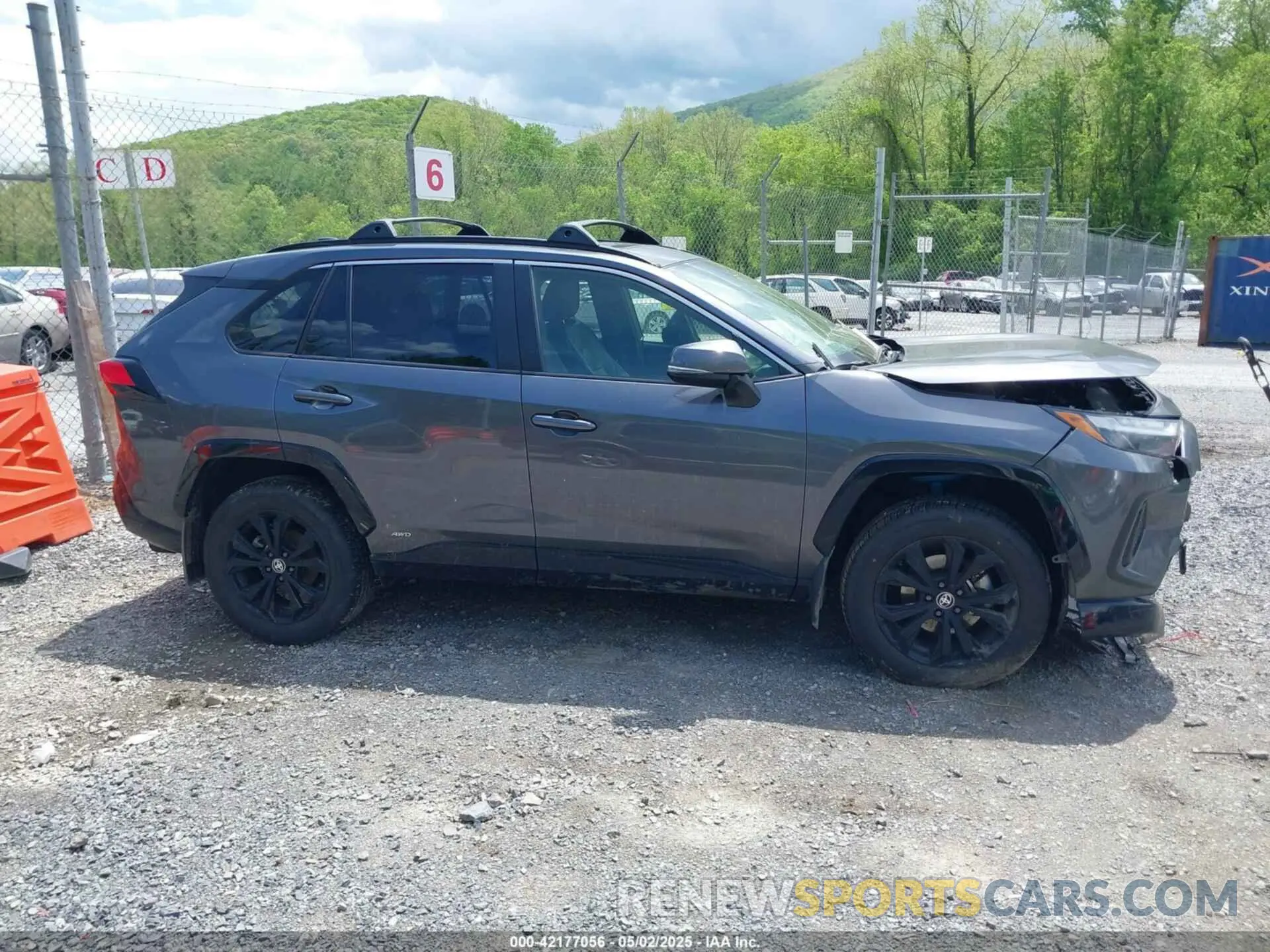 12 Photograph of a damaged car JTM16RFV9PD113152 TOYOTA RAV4 HYBRID 2023
