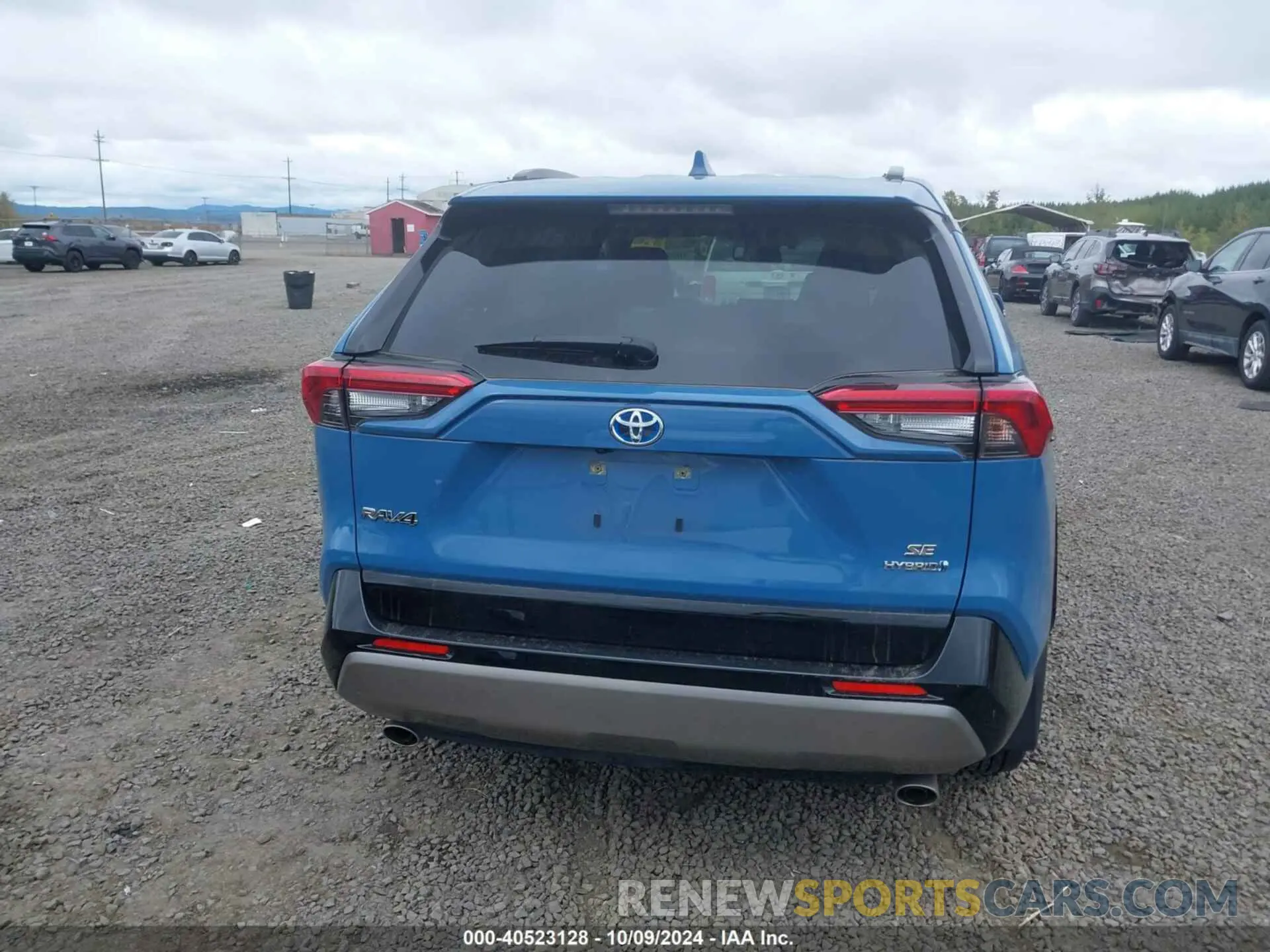 17 Photograph of a damaged car JTM16RFVXPD091890 TOYOTA RAV4 HYBRID 2023