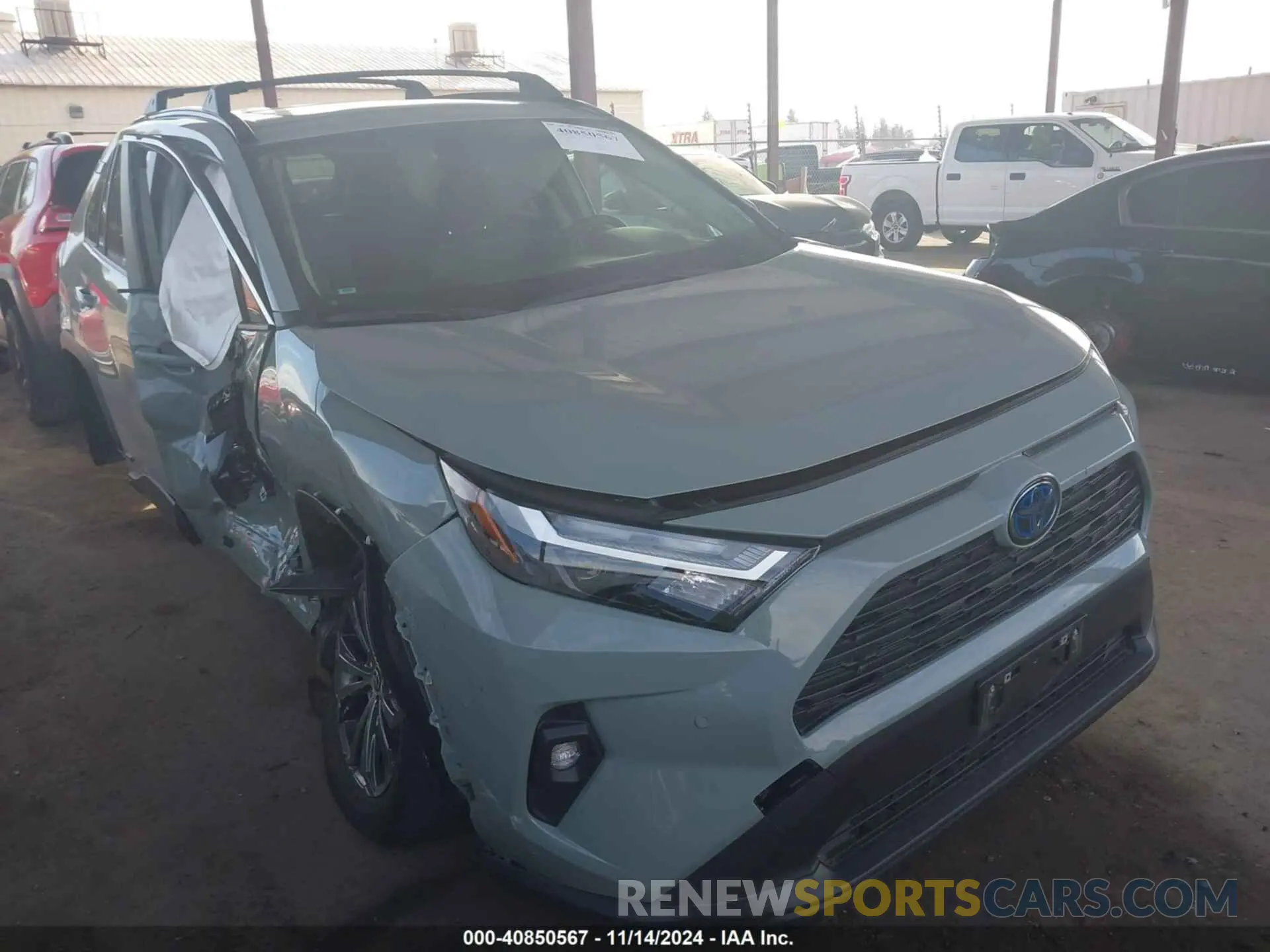 1 Photograph of a damaged car JTMB6RFV1PD096075 TOYOTA RAV4 HYBRID 2023