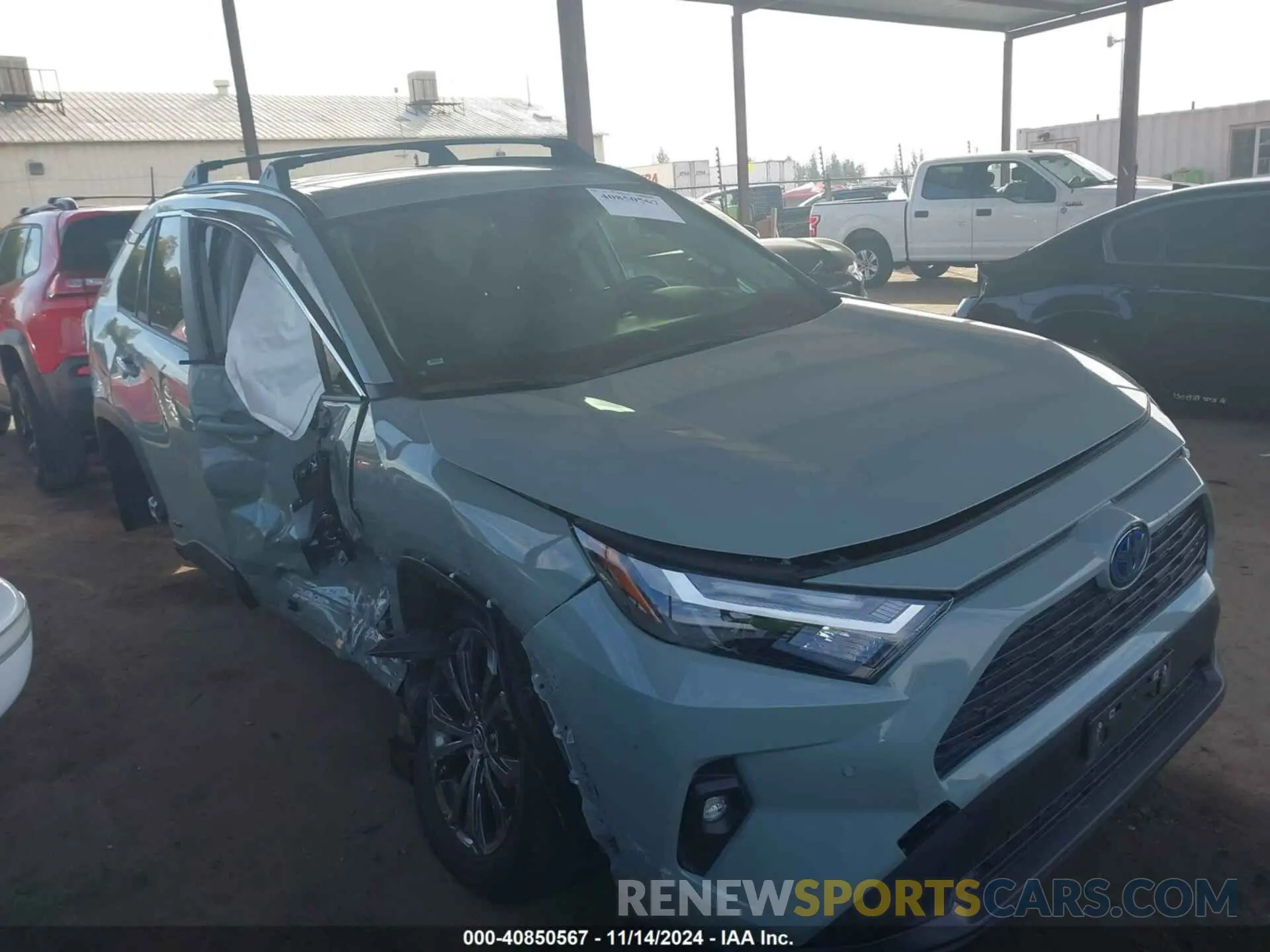14 Photograph of a damaged car JTMB6RFV1PD096075 TOYOTA RAV4 HYBRID 2023