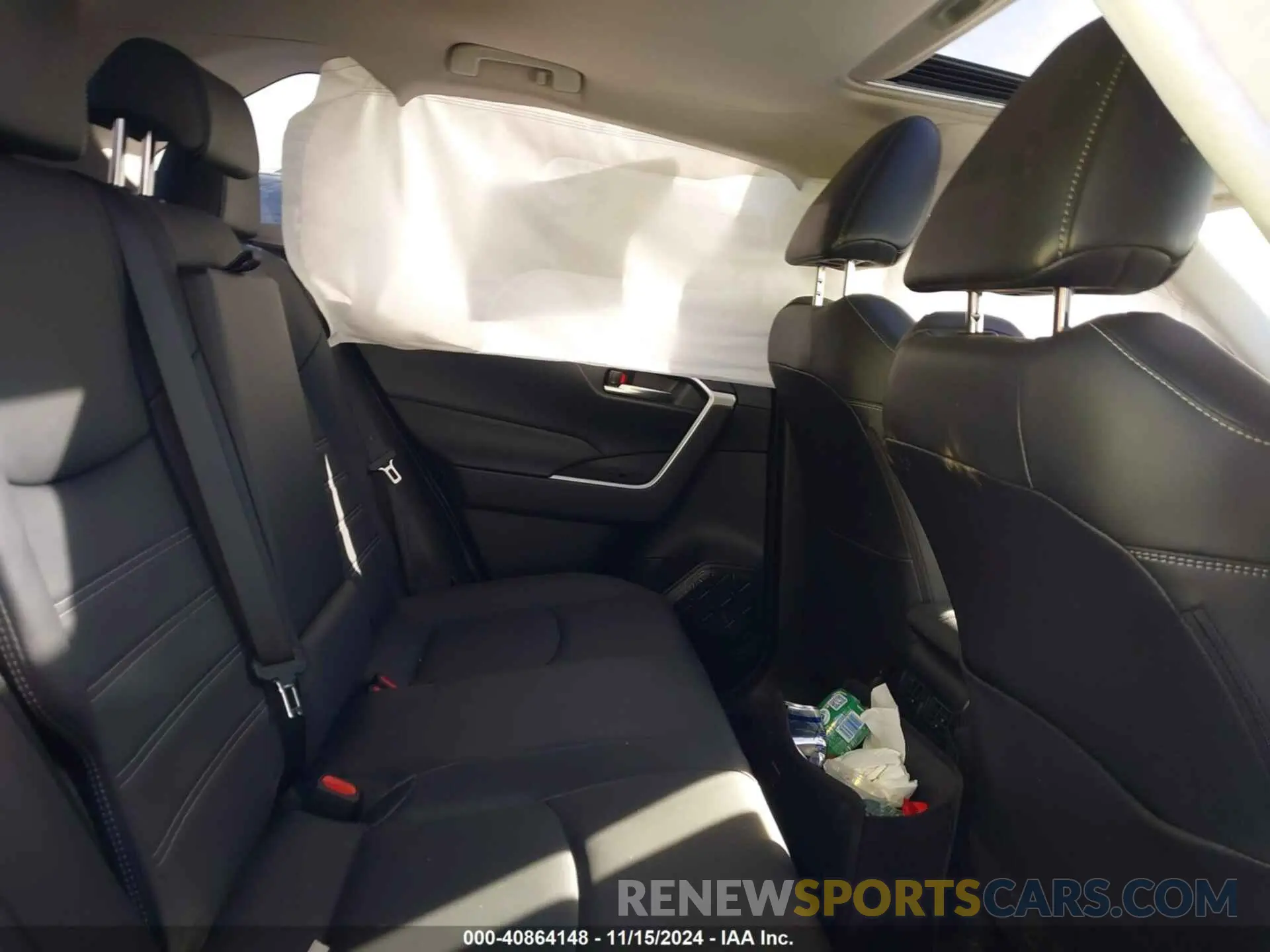 8 Photograph of a damaged car JTMB6RFV2PD113384 TOYOTA RAV4 HYBRID 2023