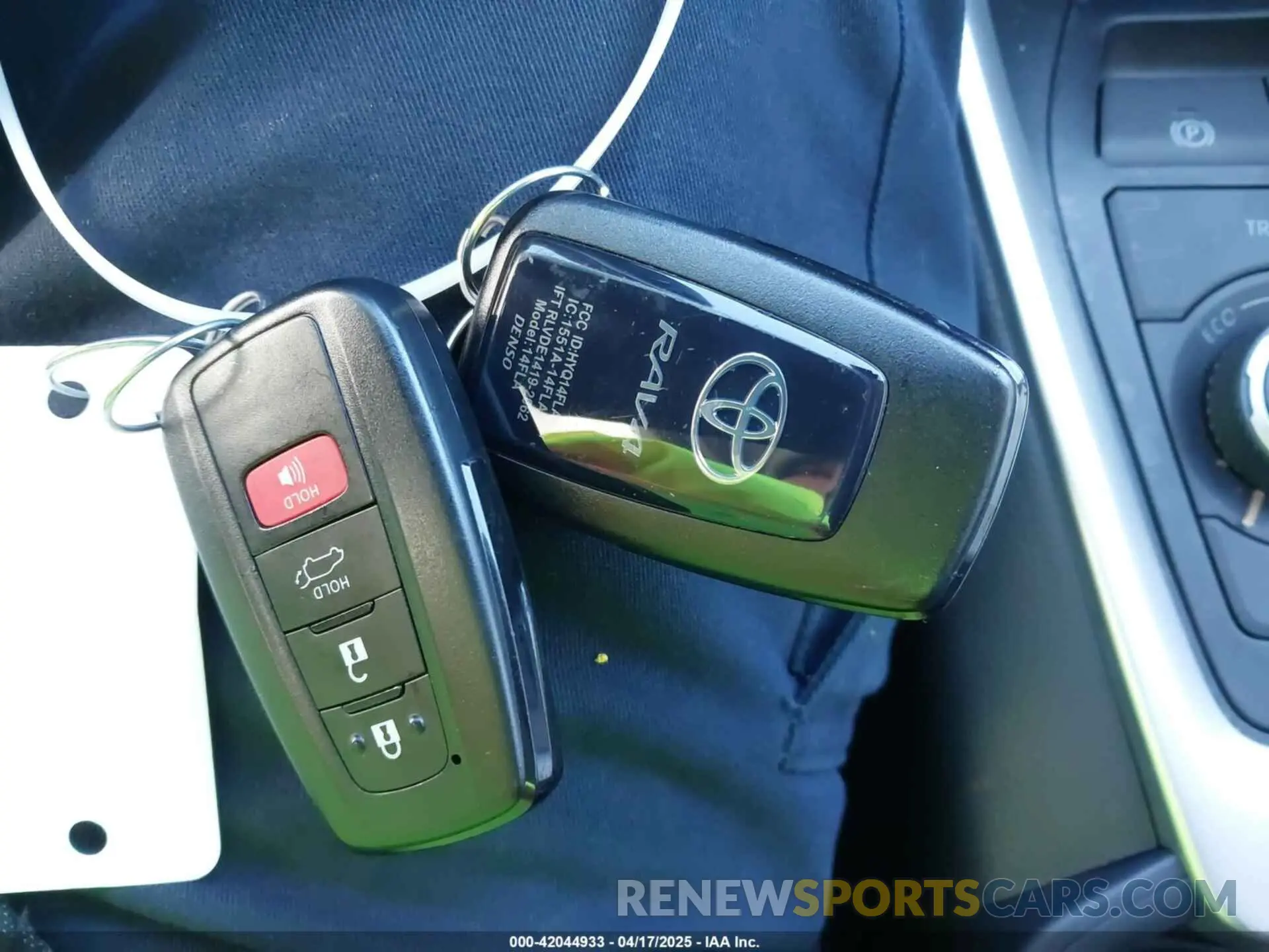 11 Photograph of a damaged car JTMB6RFV3PD116696 TOYOTA RAV4 HYBRID 2023